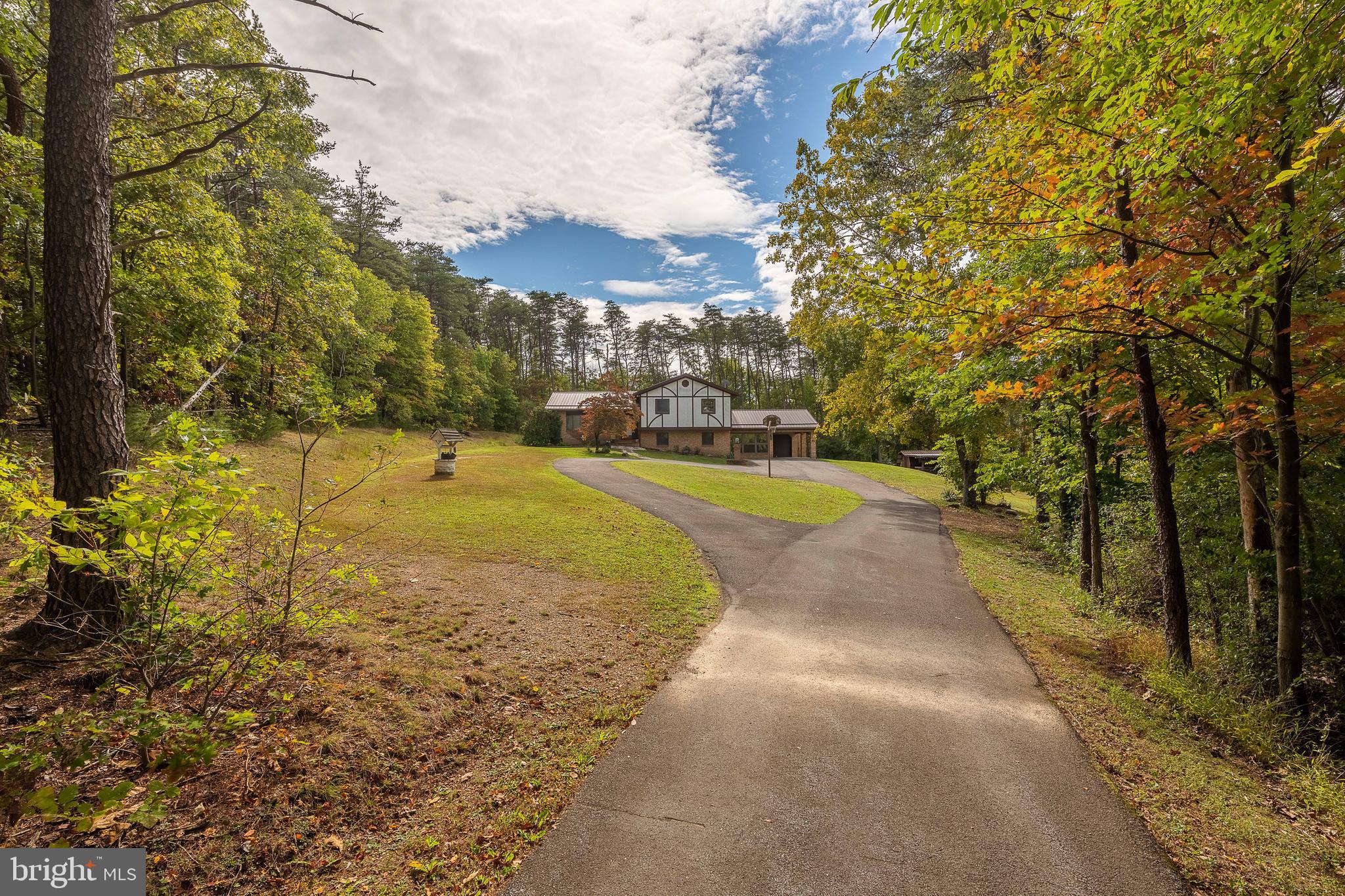 SHIRLEY FARMS - Residential