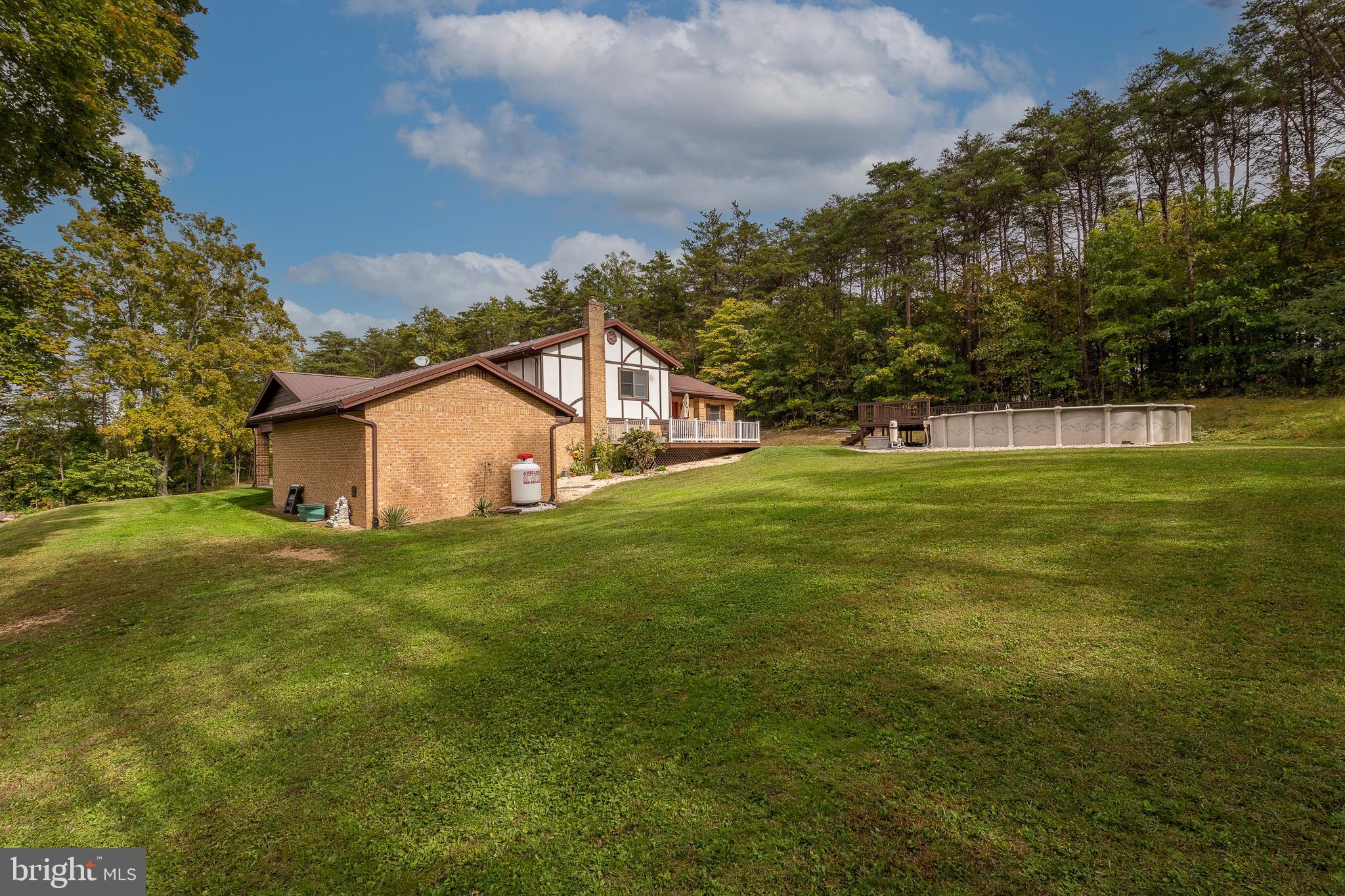 SHIRLEY FARMS - Residential