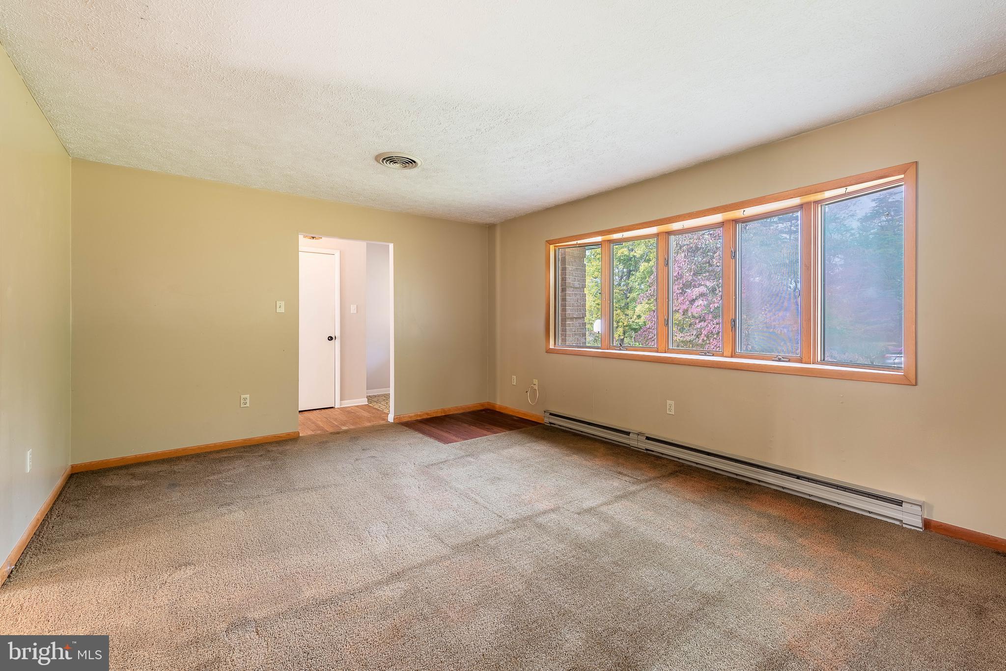 SHIRLEY FARMS - Residential