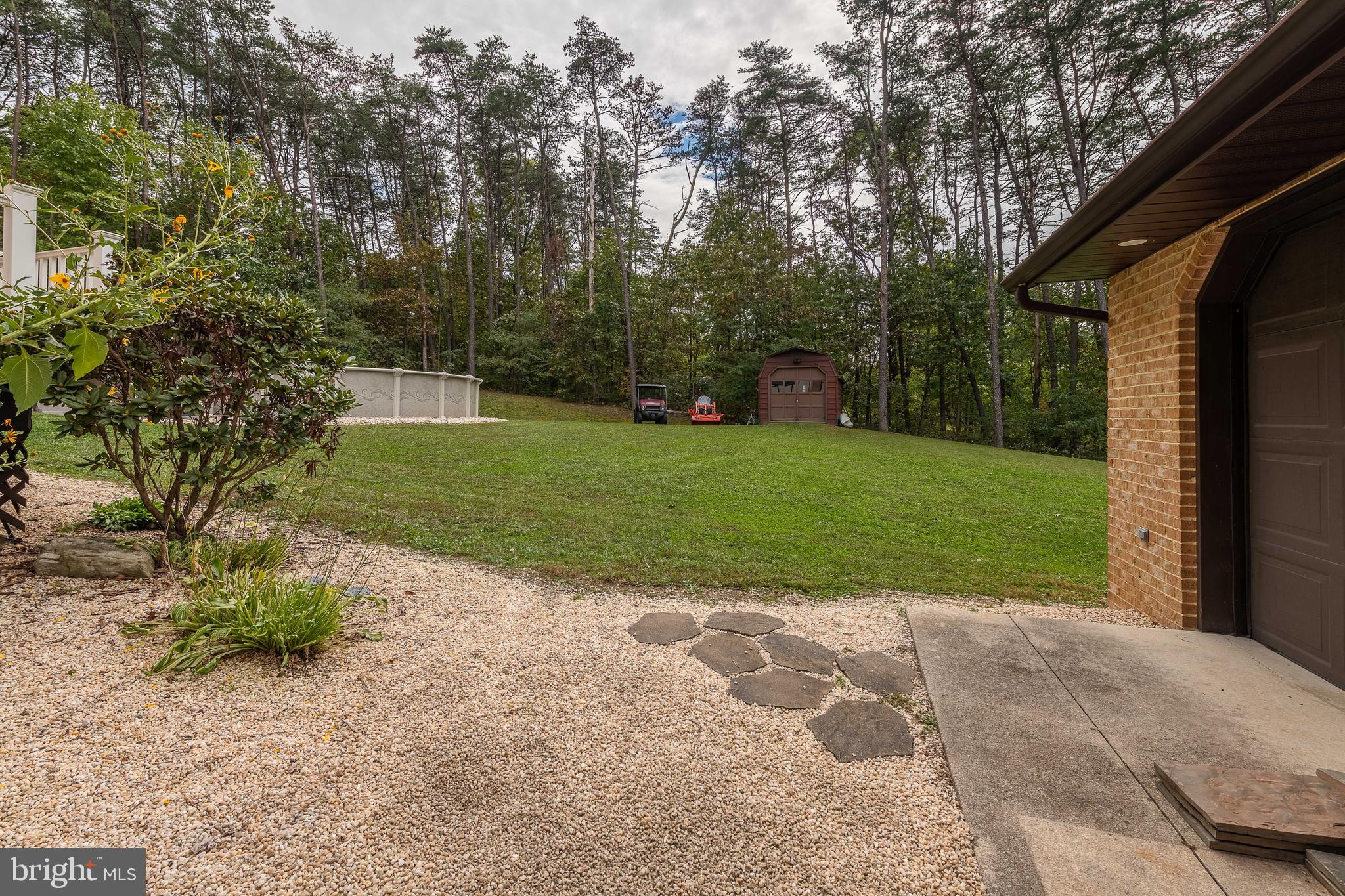 SHIRLEY FARMS - Residential