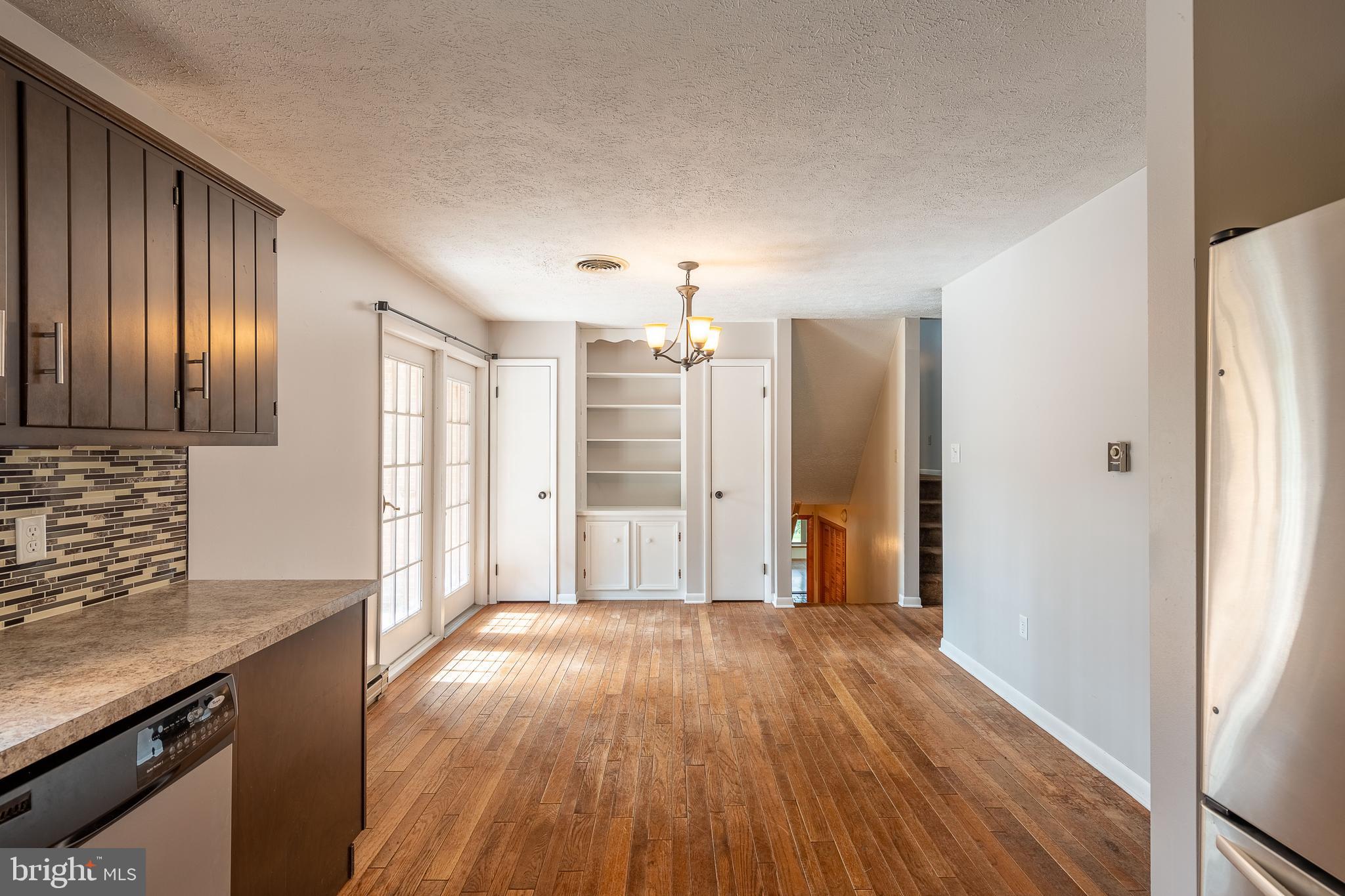 SHIRLEY FARMS - Residential