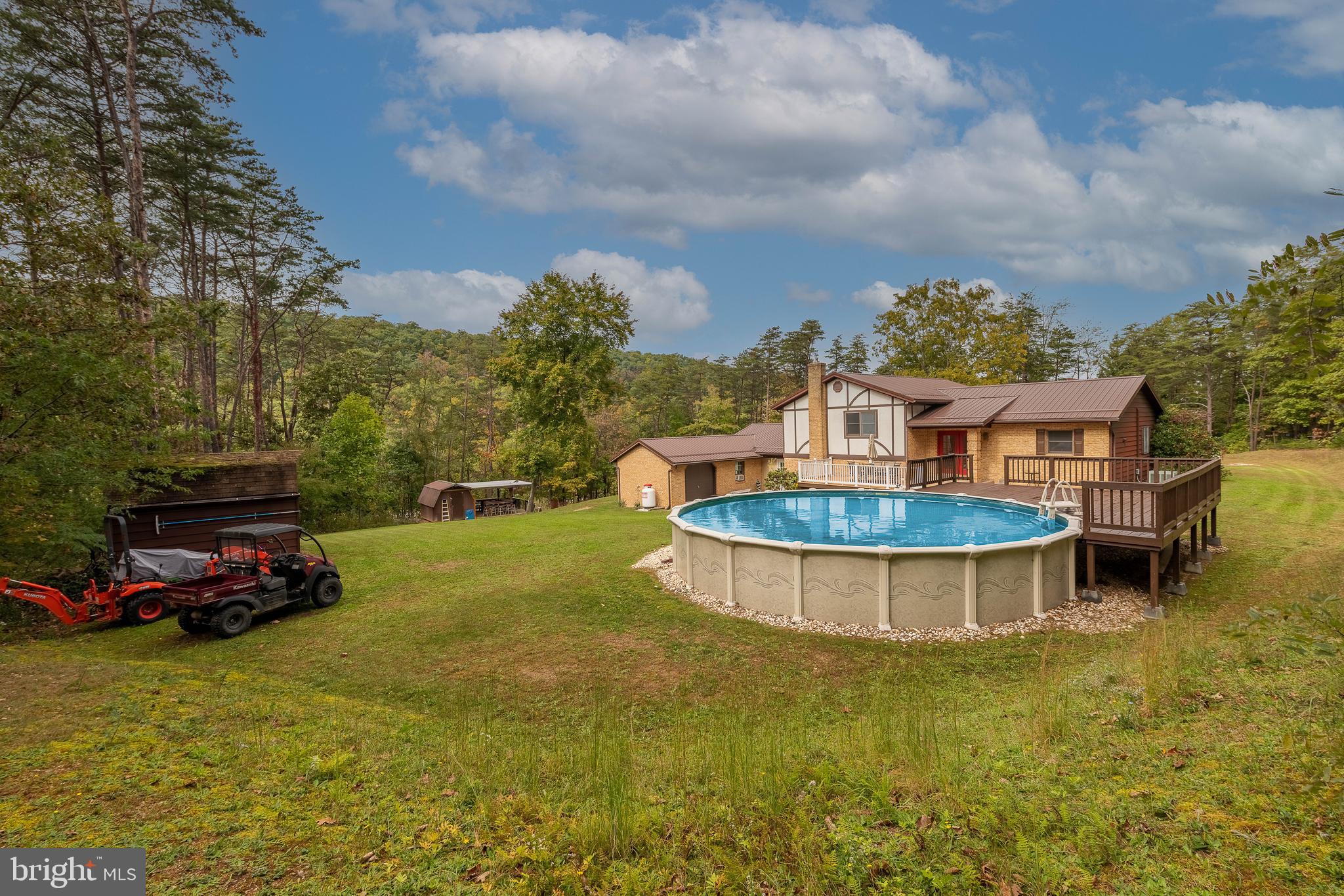 SHIRLEY FARMS - Residential