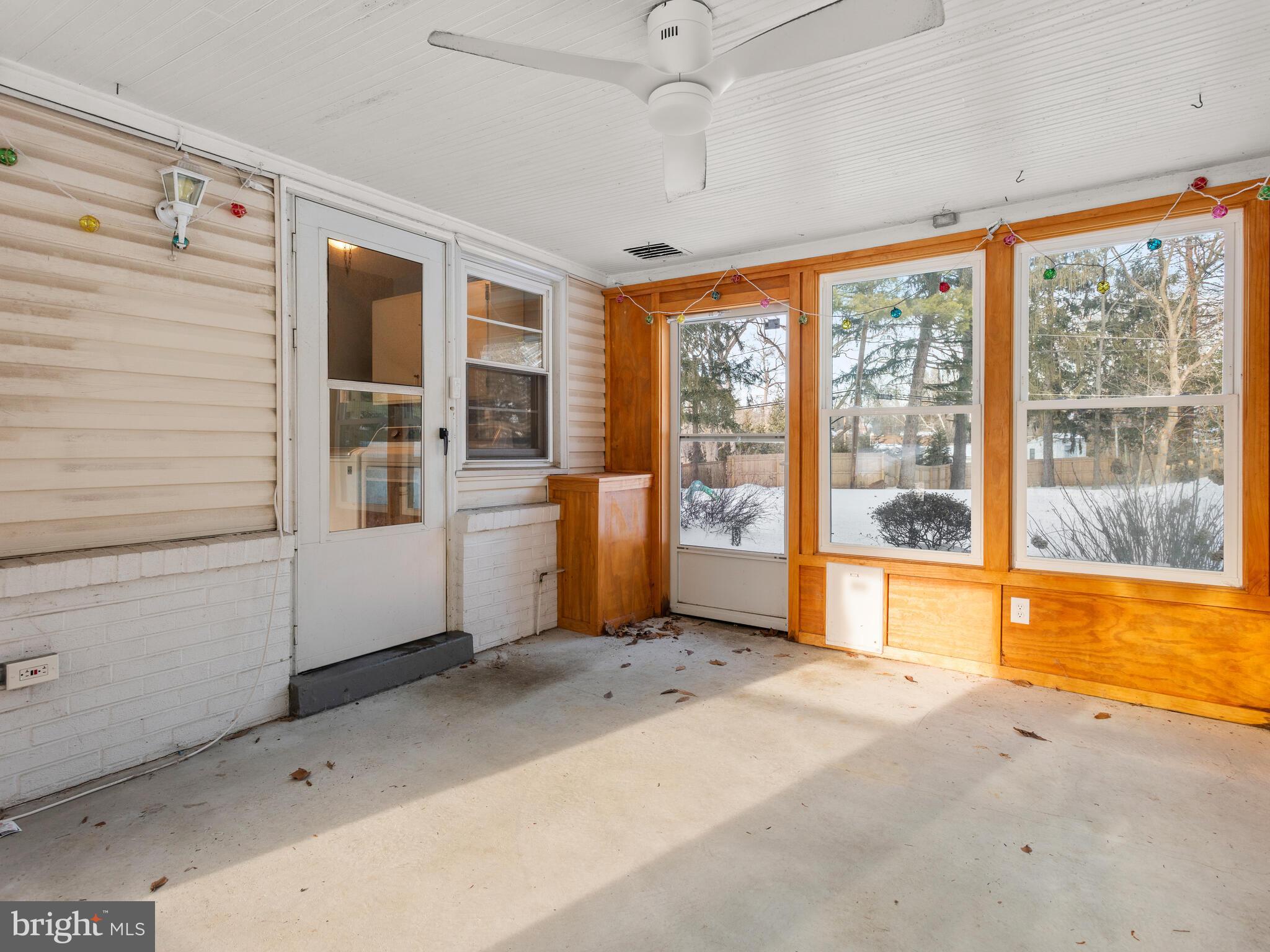 ANDORRA WOODS - Residential