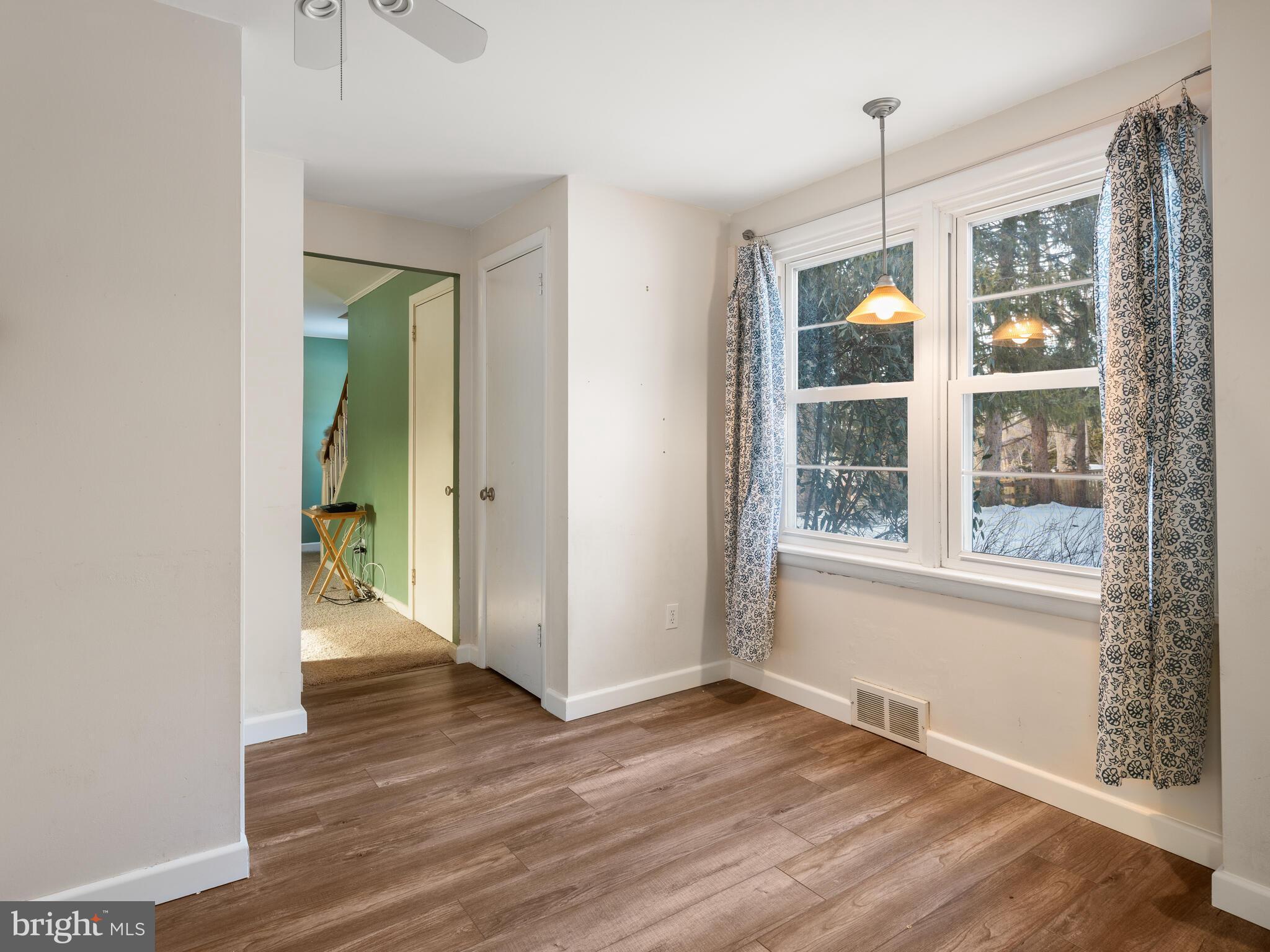 ANDORRA WOODS - Residential