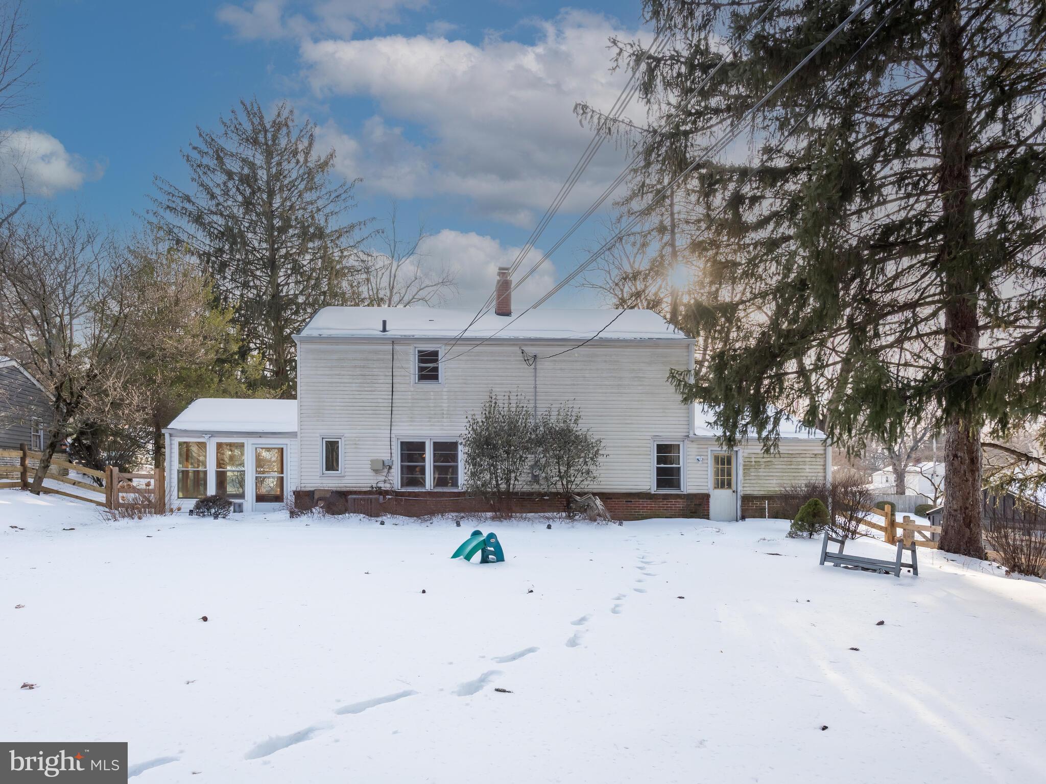 ANDORRA WOODS - Residential