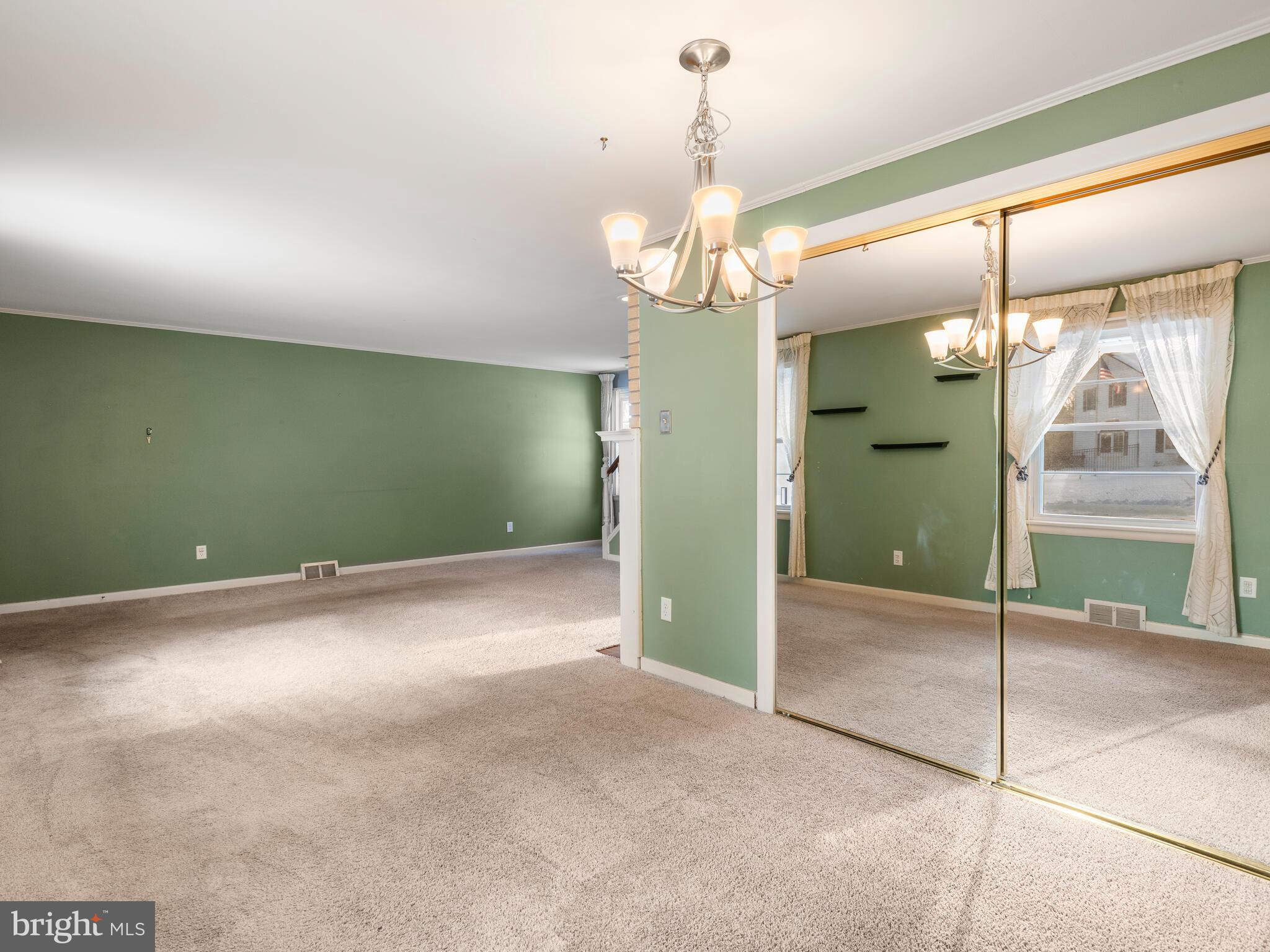 ANDORRA WOODS - Residential