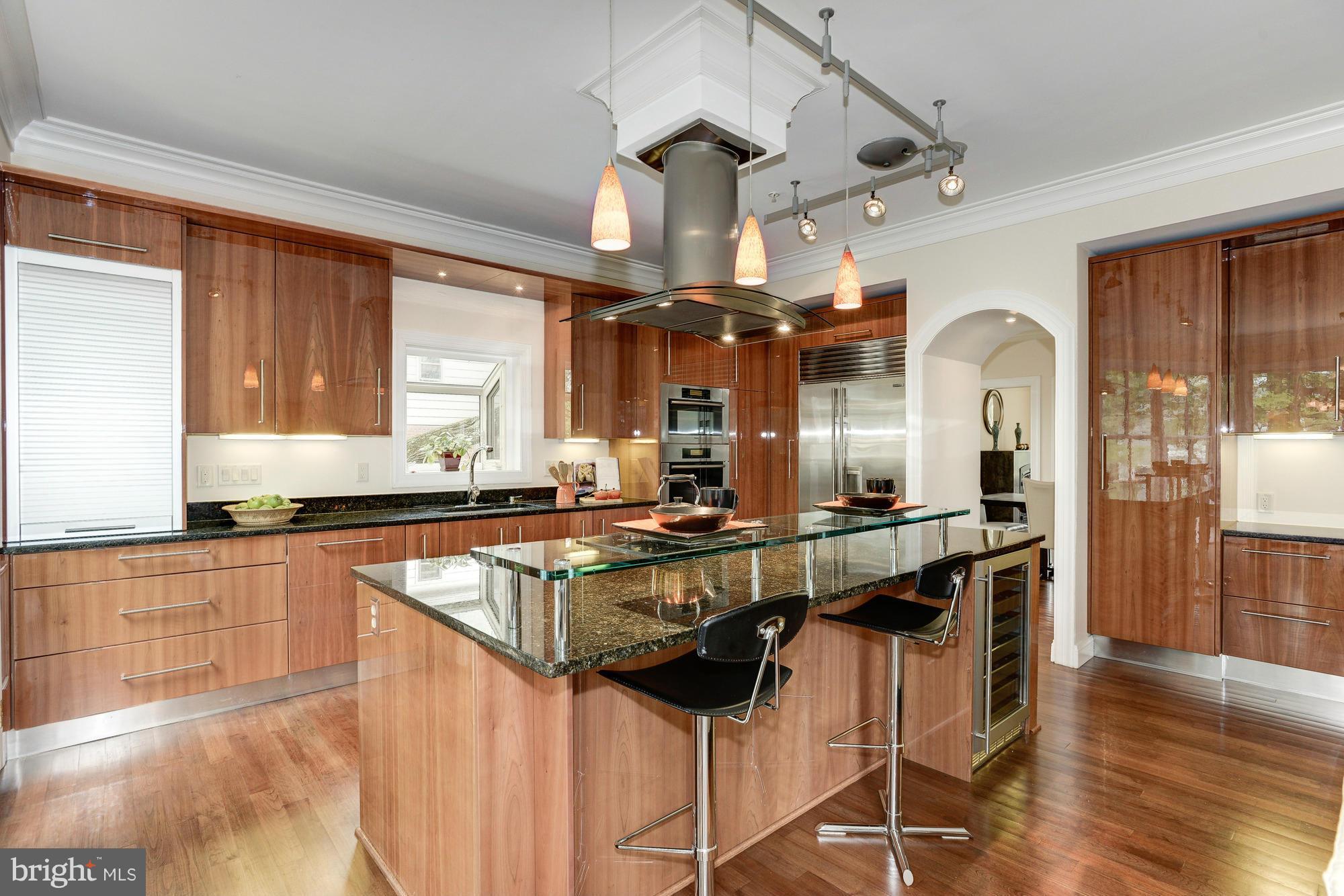 CHEVY CHASE - Residential