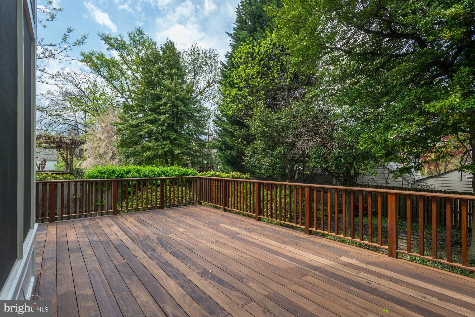 CHEVY CHASE - Residential