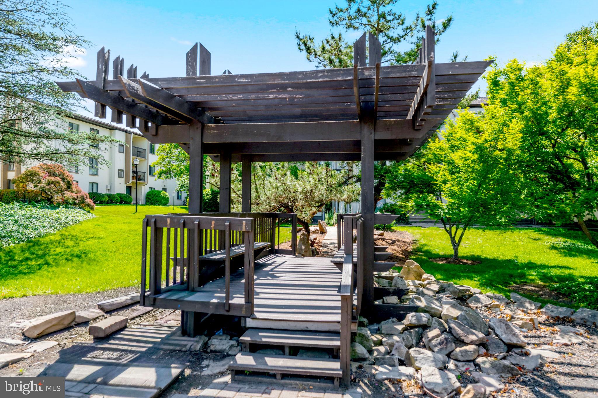 LIFESTYLE - Residential