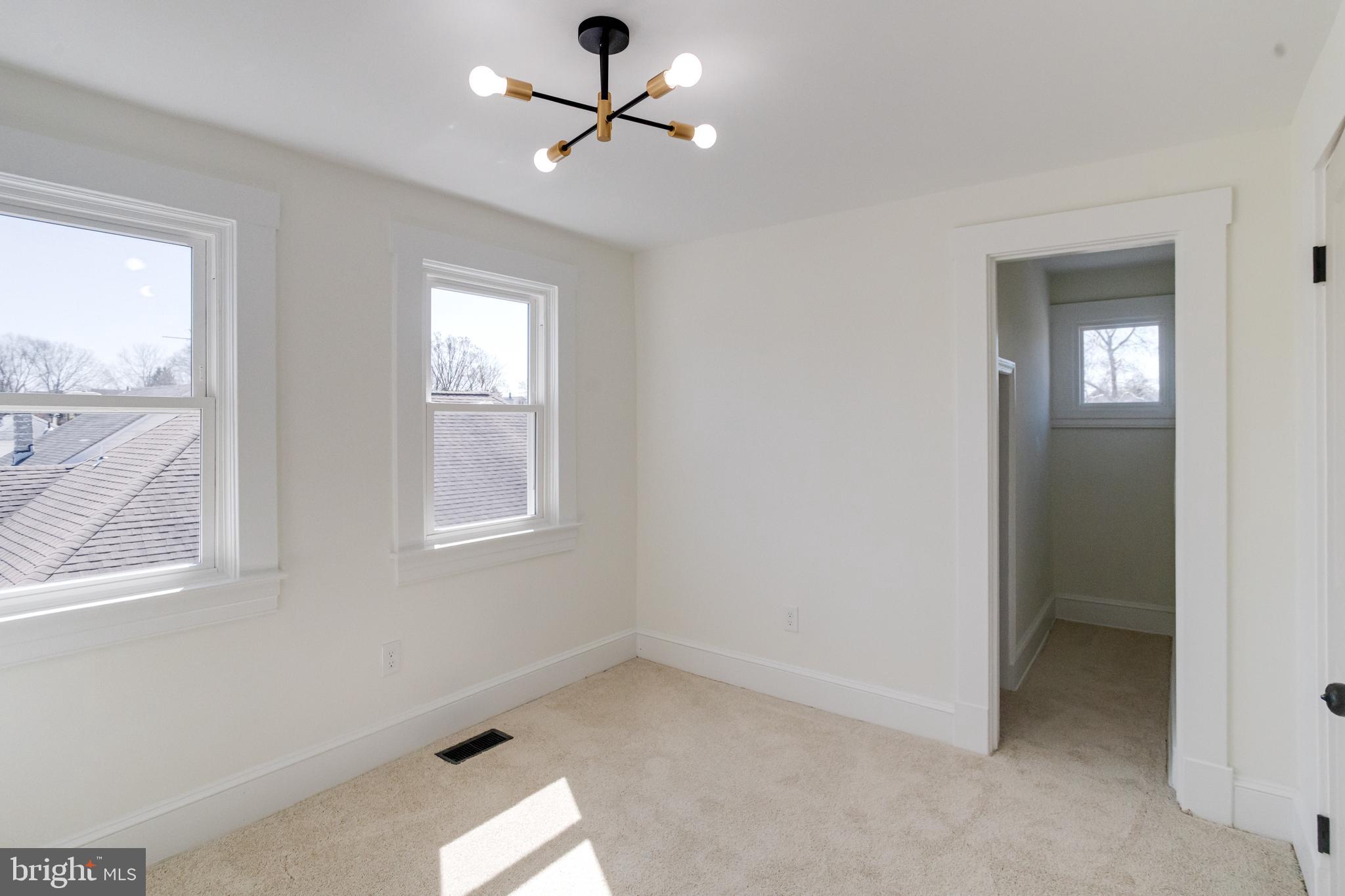 HALETHORPE - Residential