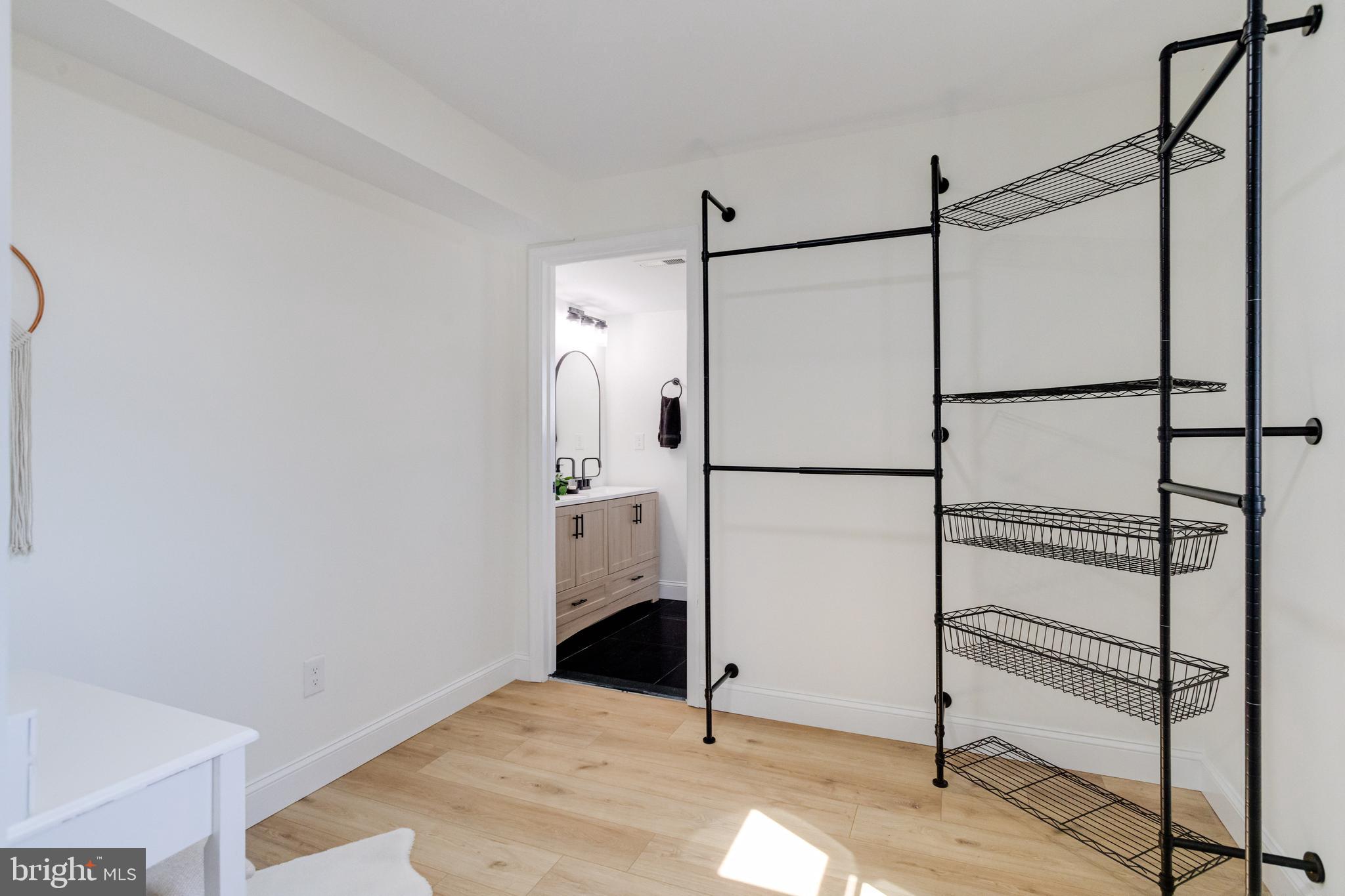 HALETHORPE - Residential