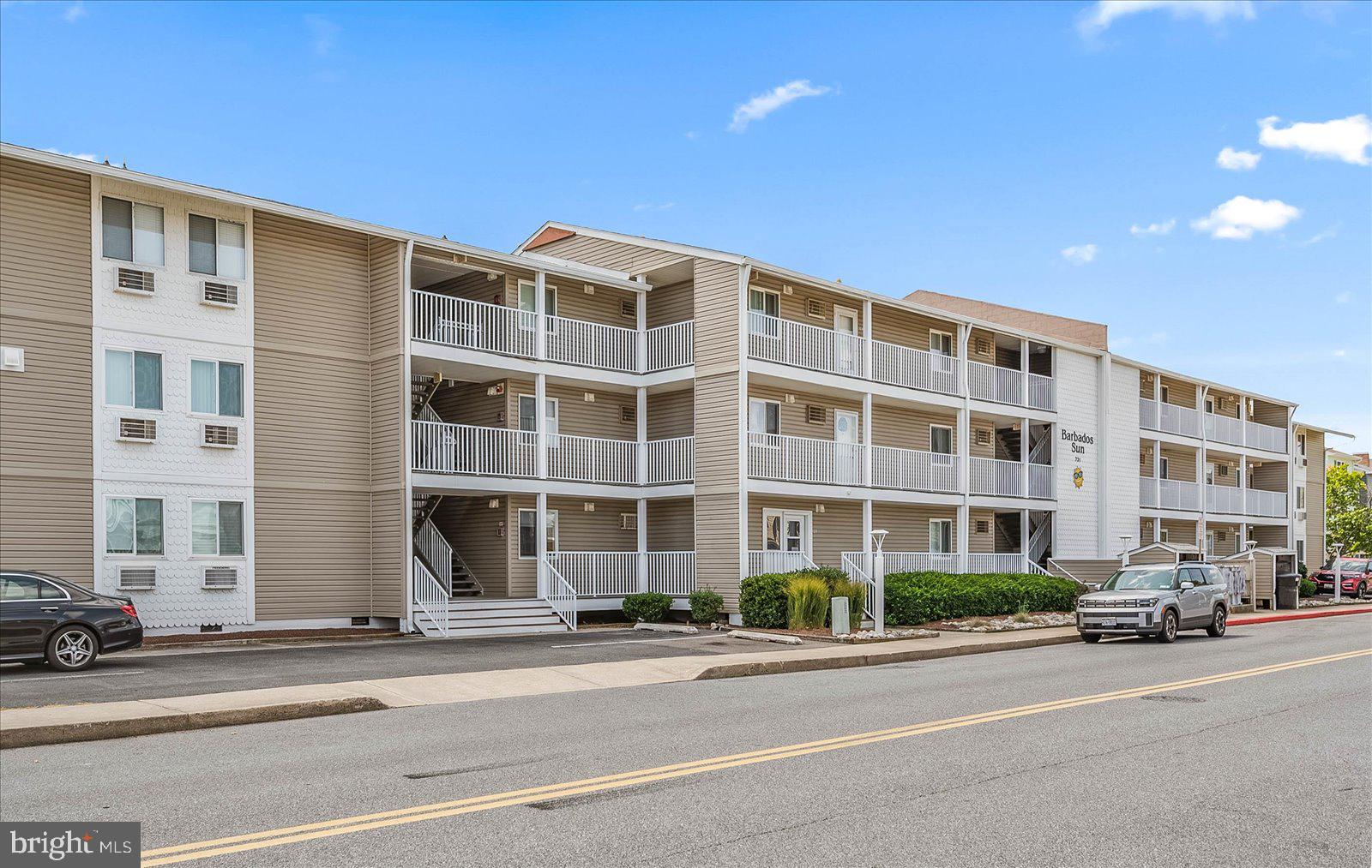 LITTLE SALISBURY - Residential