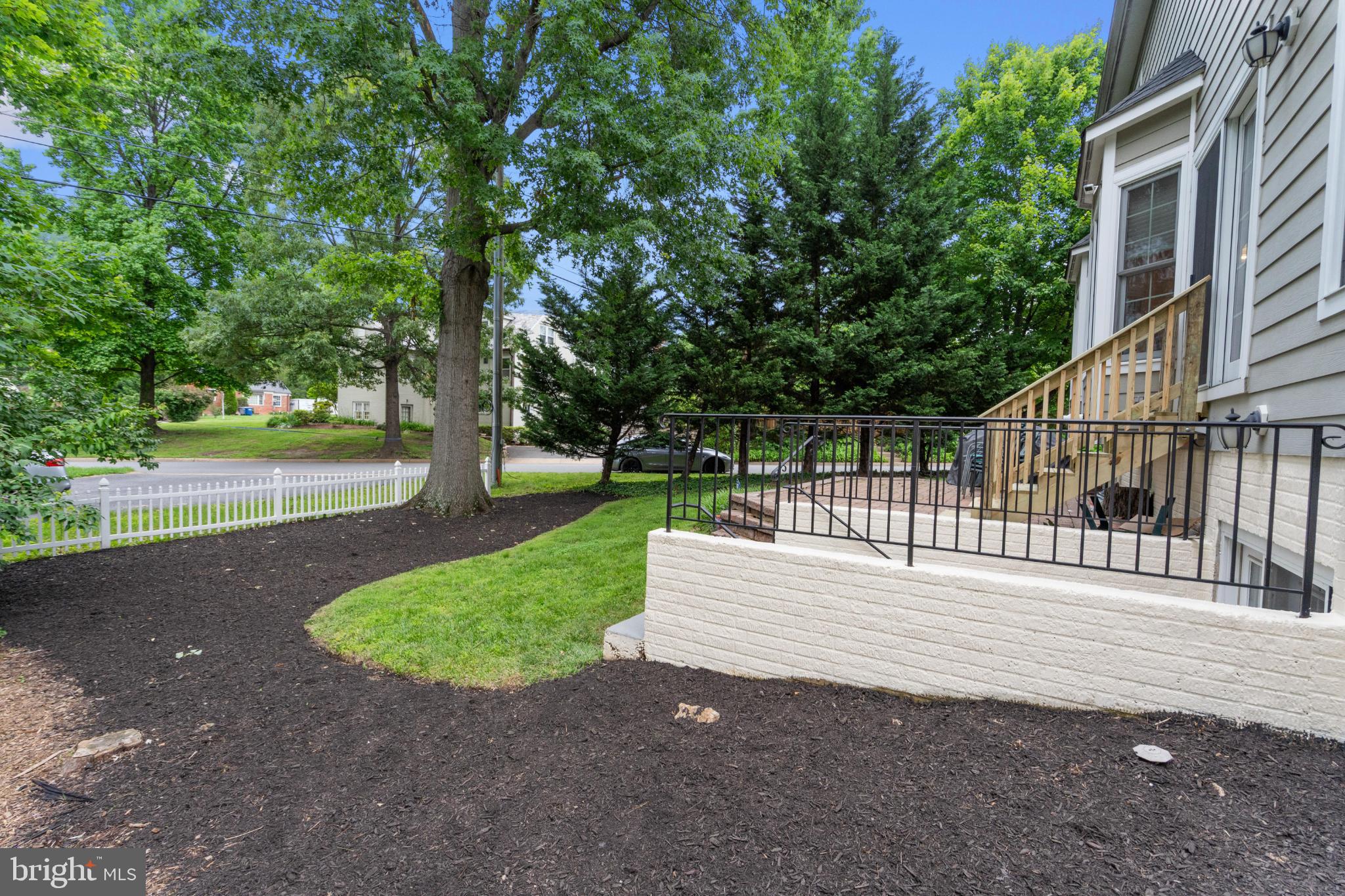 HILLWOOD - Residential