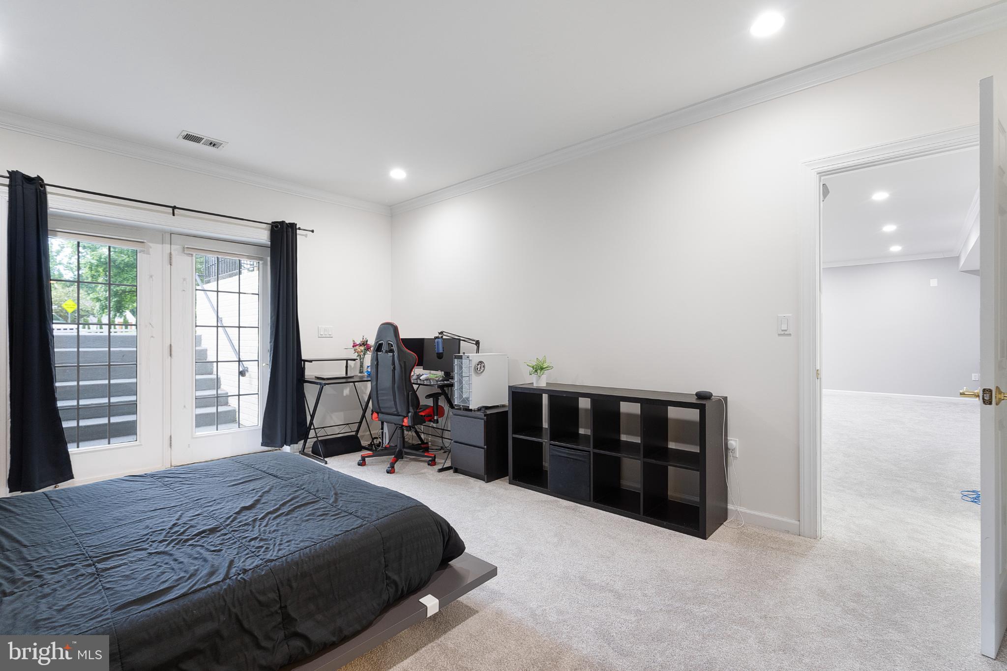 HILLWOOD - Residential