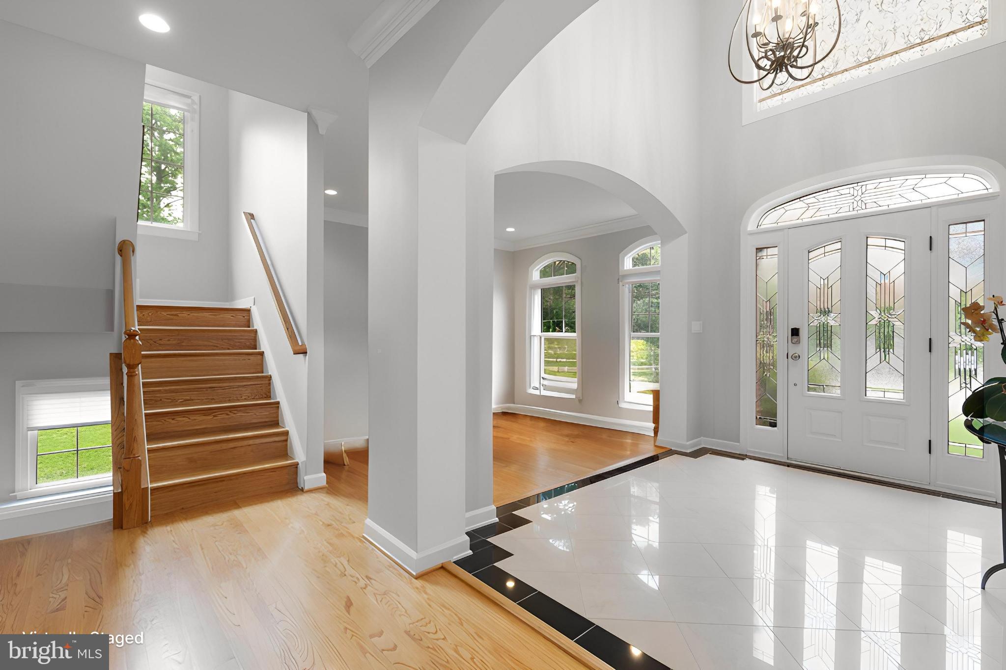 HILLWOOD - Residential