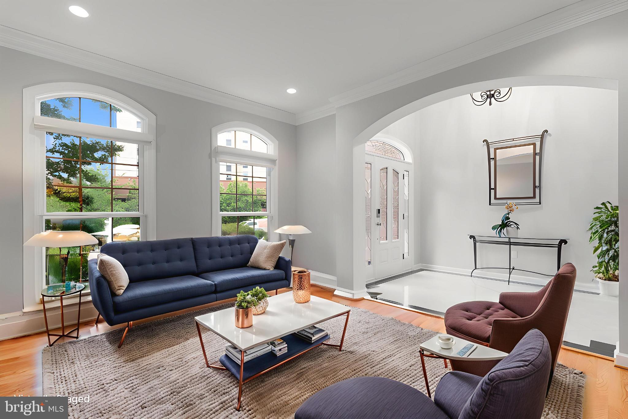 HILLWOOD - Residential