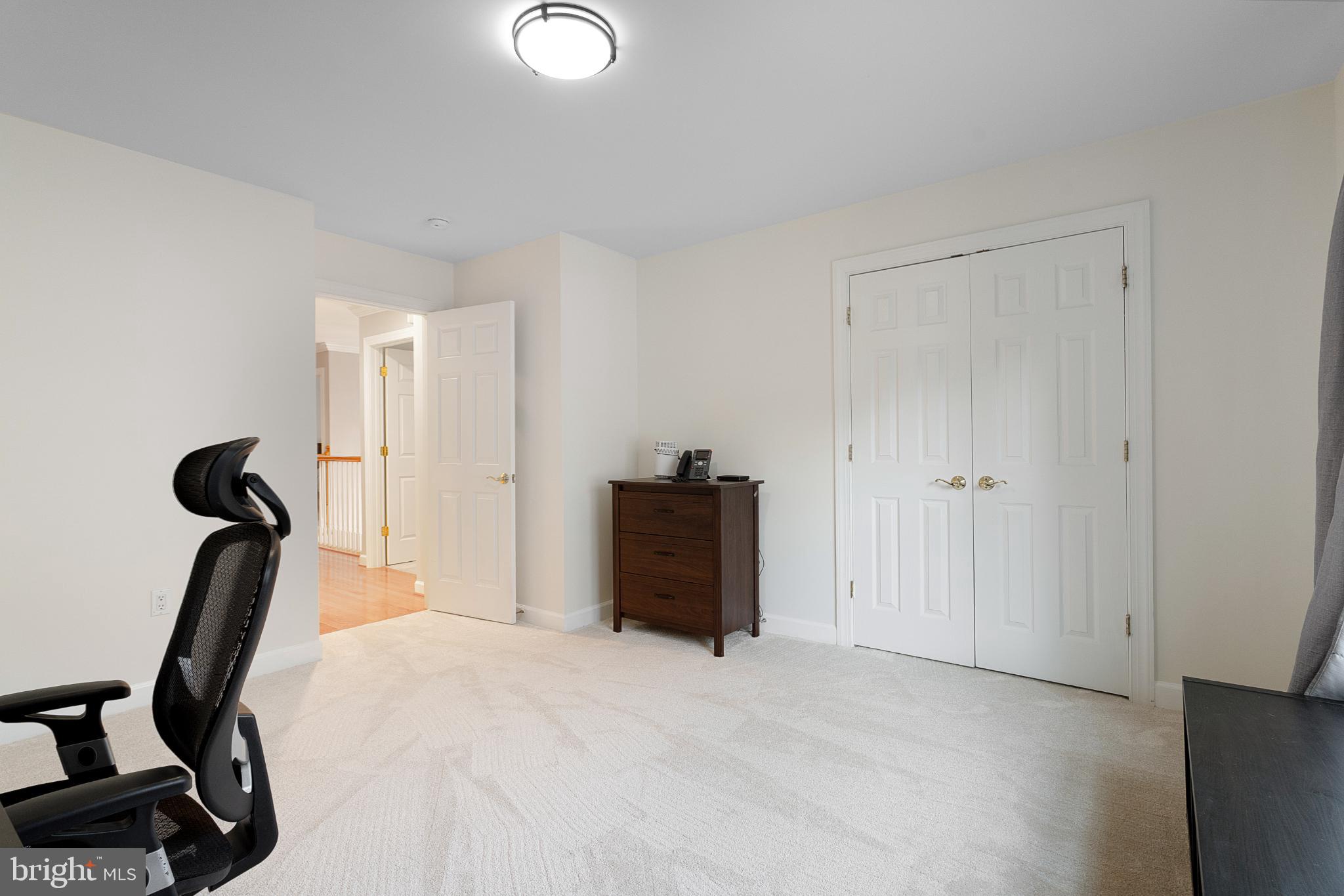 HILLWOOD - Residential