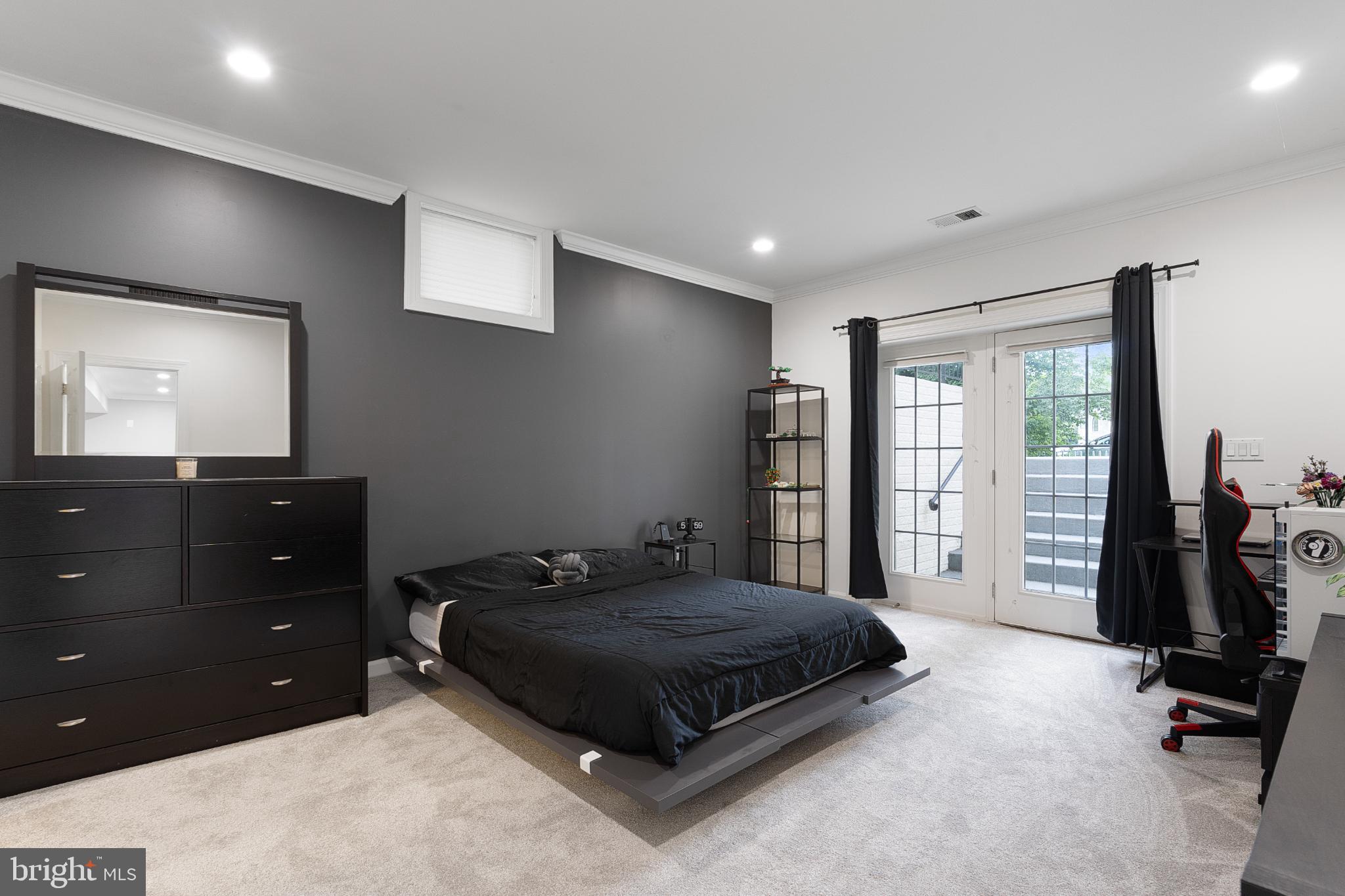 HILLWOOD - Residential