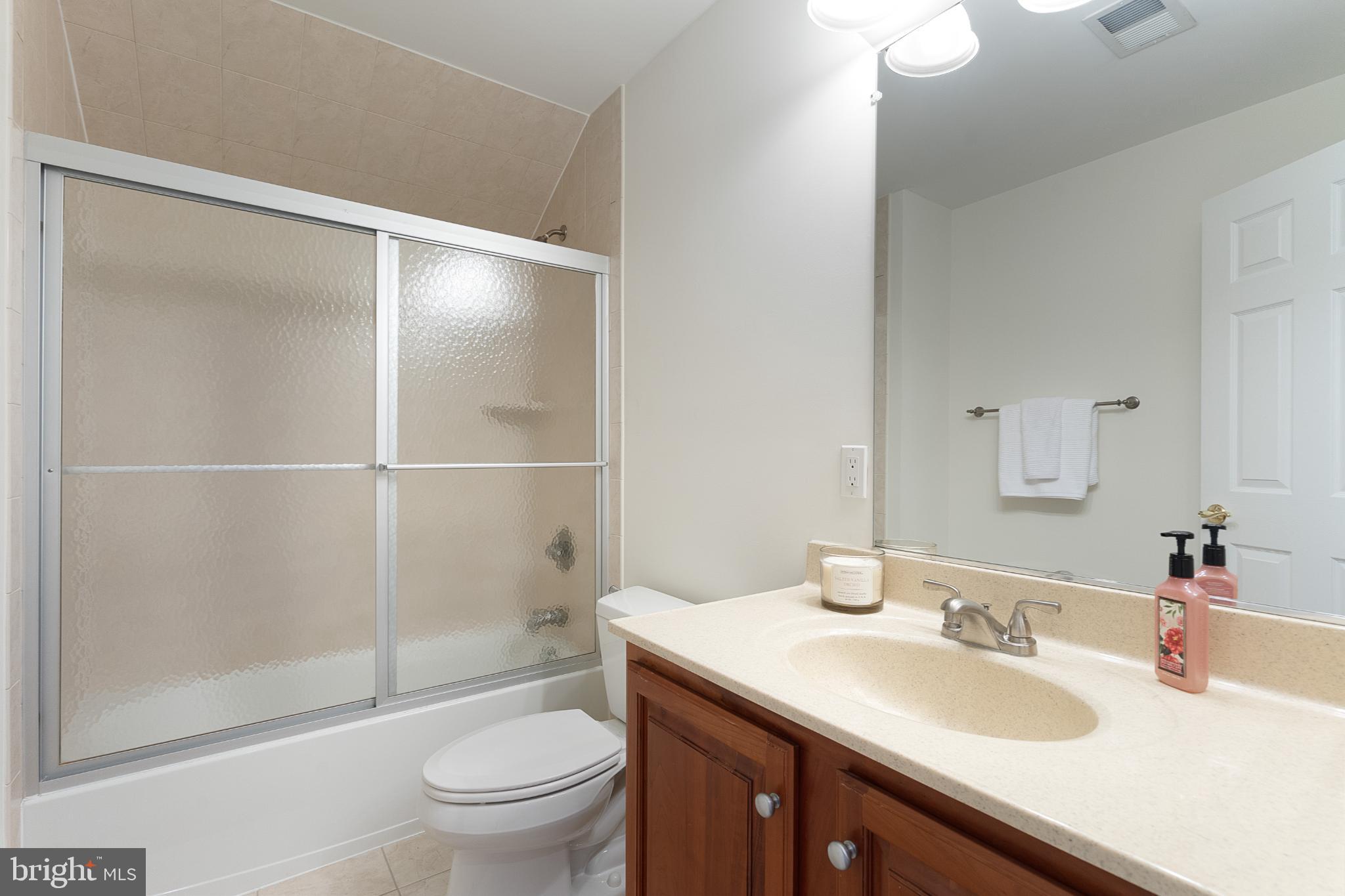 HILLWOOD - Residential