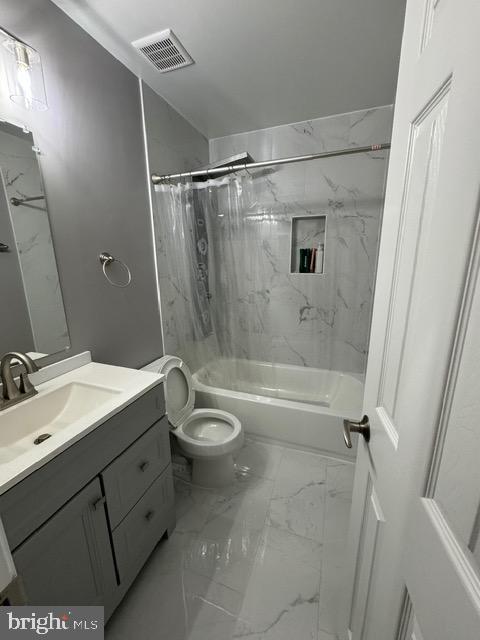 SIGNAL HILL ESTATES - Residential Lease