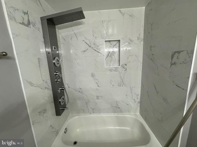 SIGNAL HILL ESTATES - Residential Lease