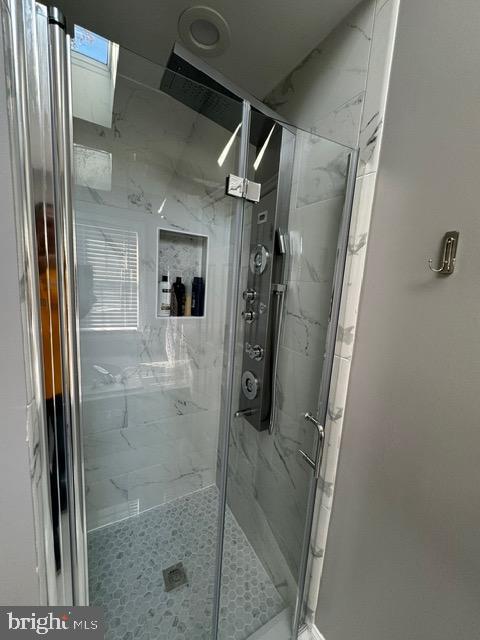 SIGNAL HILL ESTATES - Residential Lease