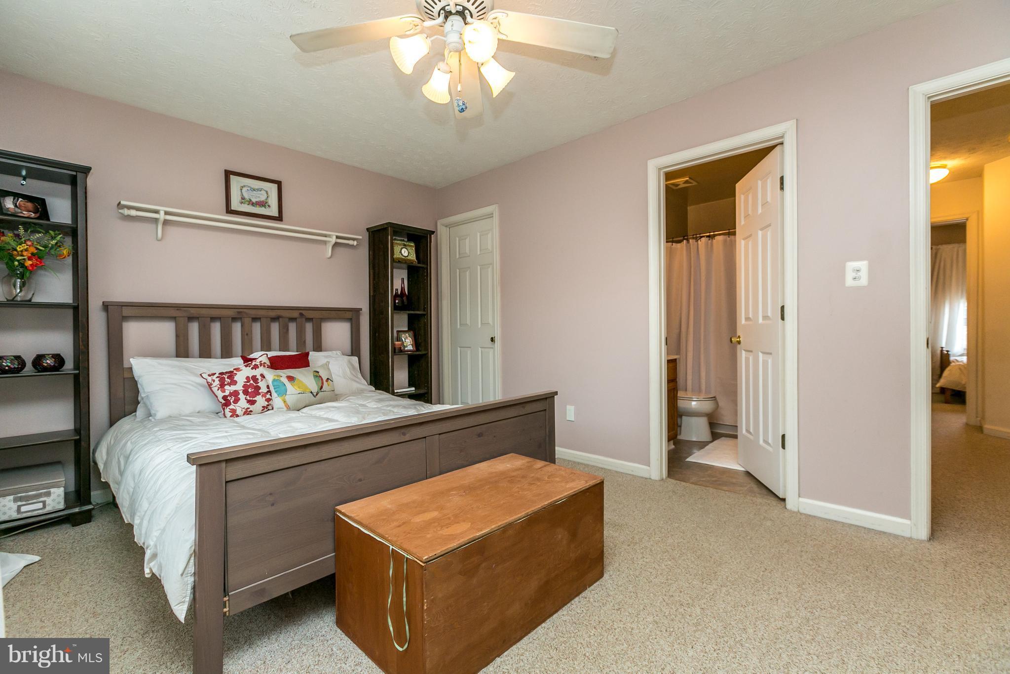 OAKHURST - Residential