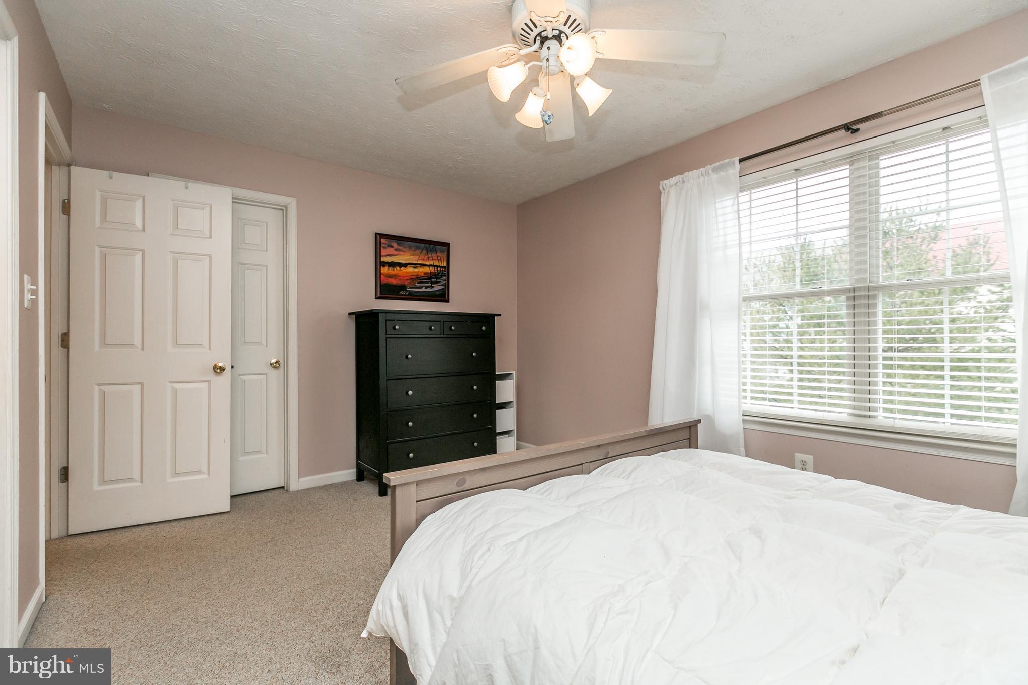 OAKHURST - Residential