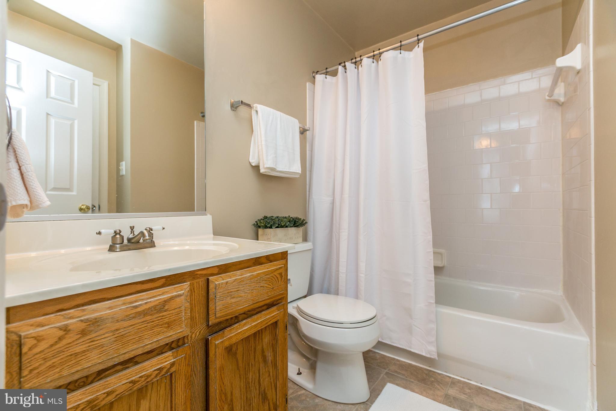 OAKHURST - Residential