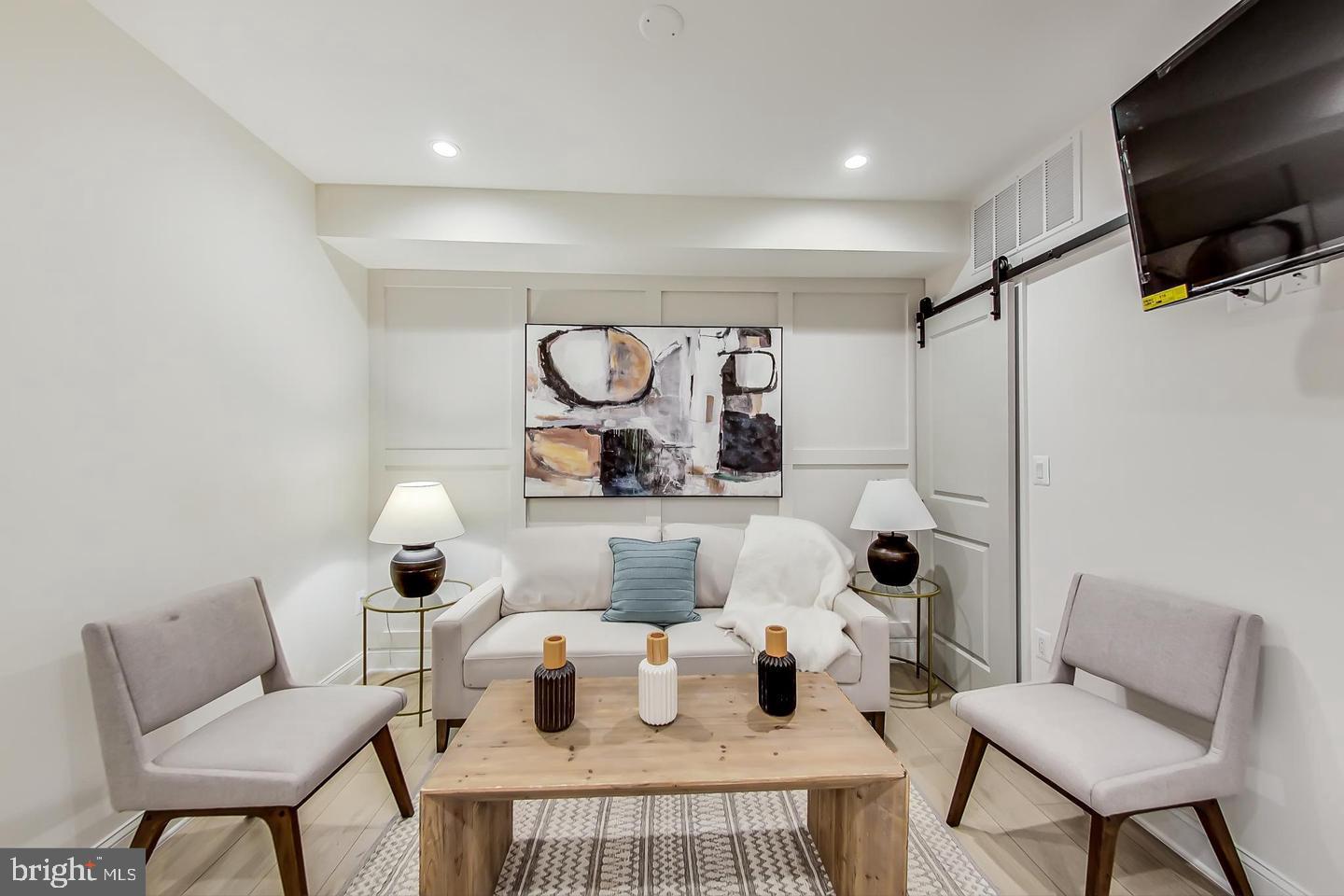 428 EVARTS STREET NE 2