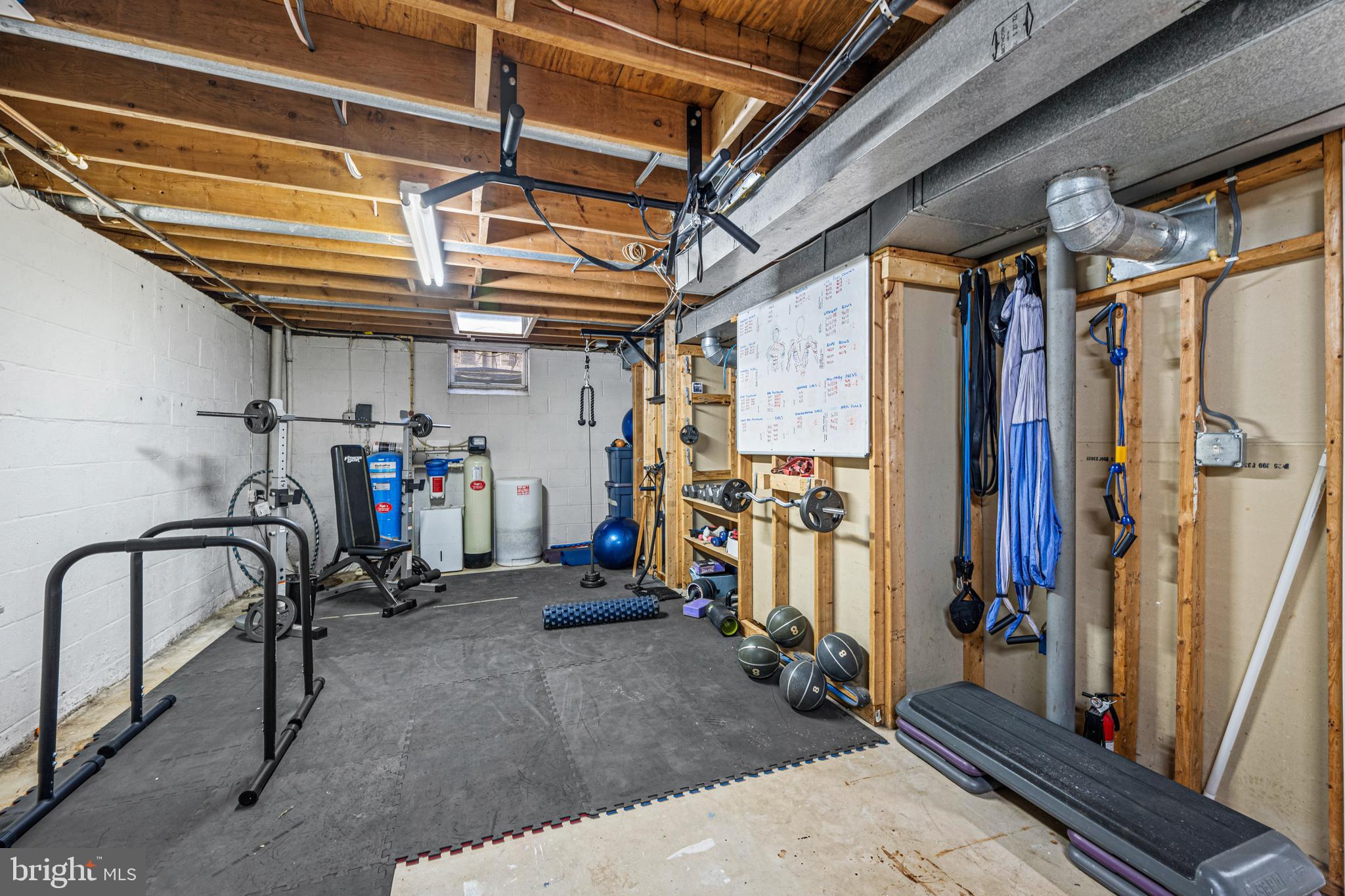 WOODMARK - Residential