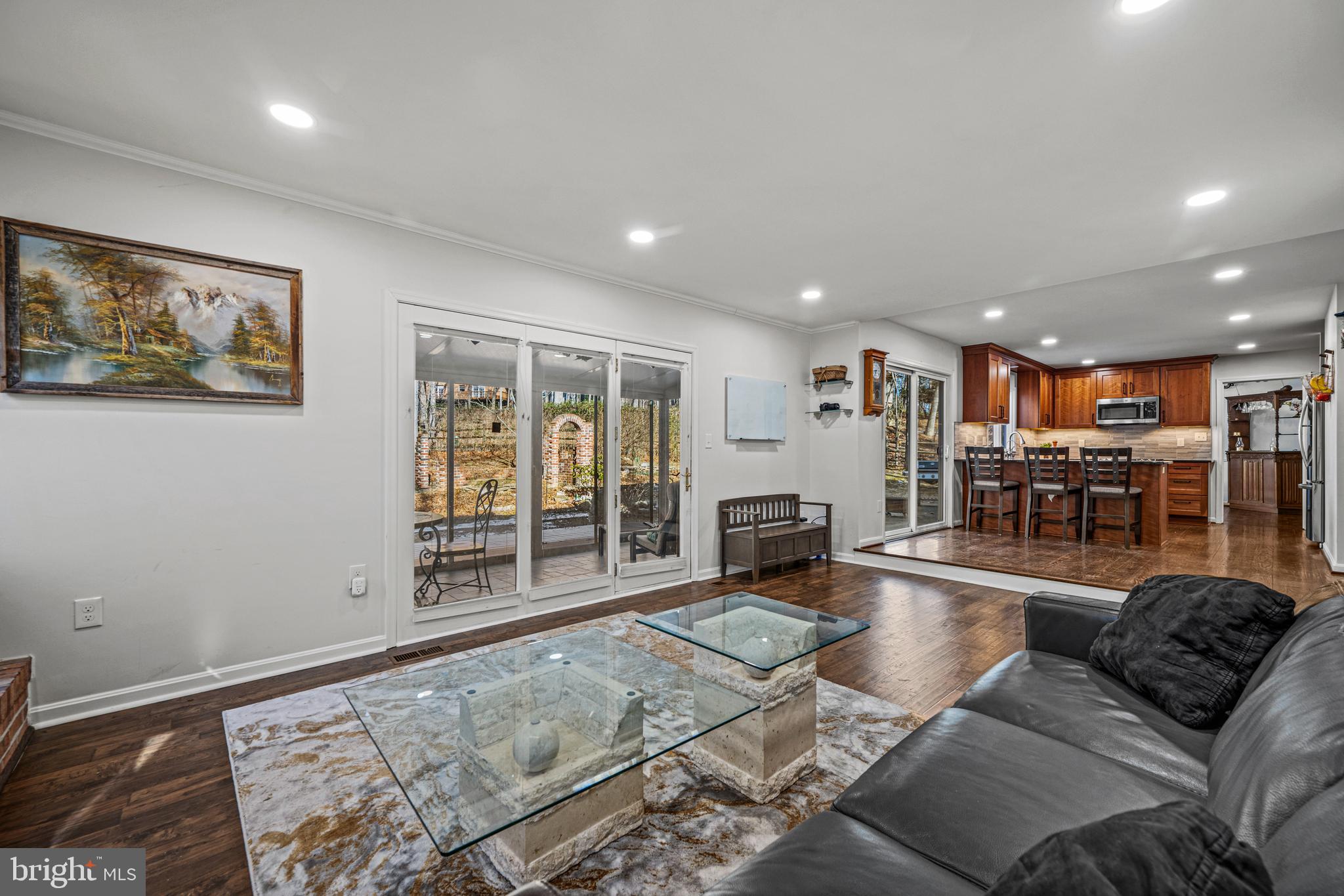 WOODMARK - Residential