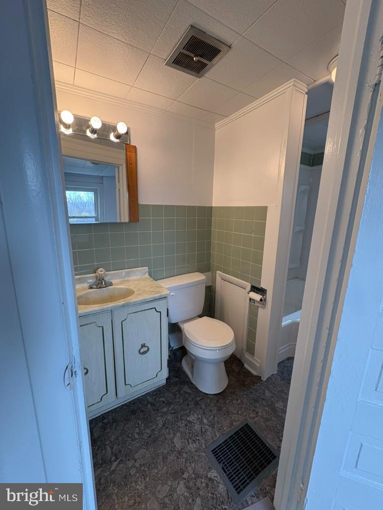 WAYNESBORO - Residential