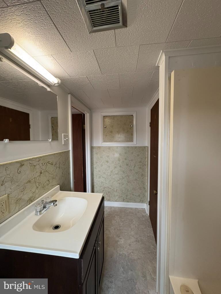 WAYNESBORO - Residential