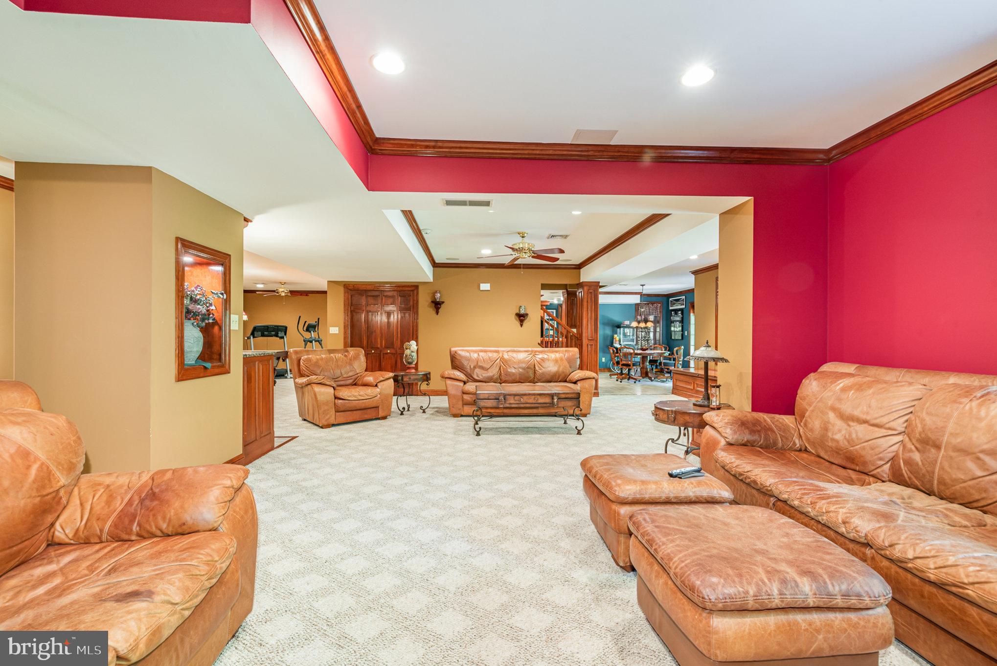 PINEHURST - Residential