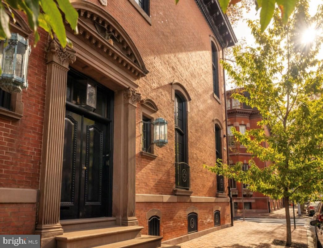 RITTENHOUSE SQUARE - Residential