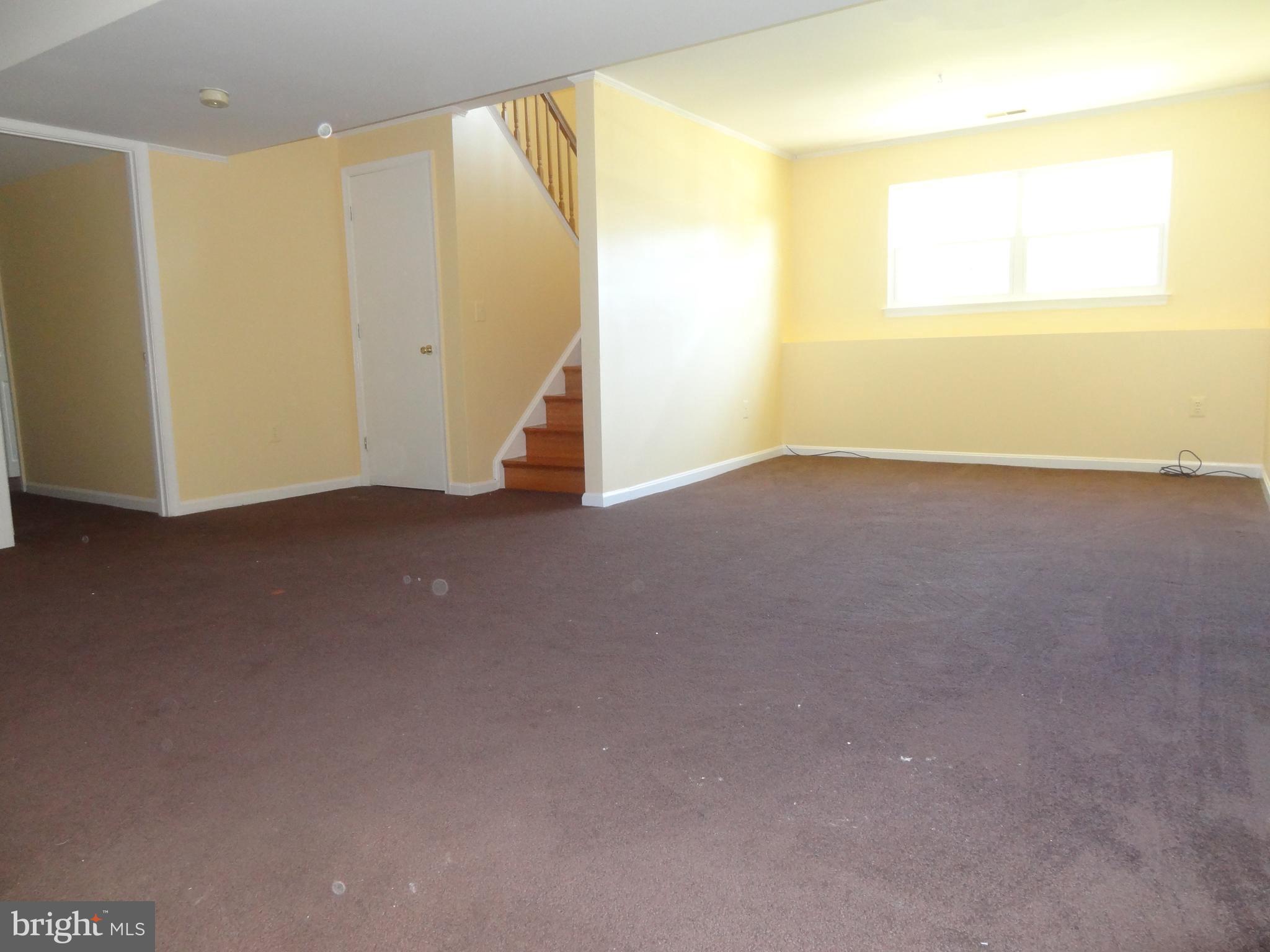 WINDSWEPT ESTATES - Residential Lease