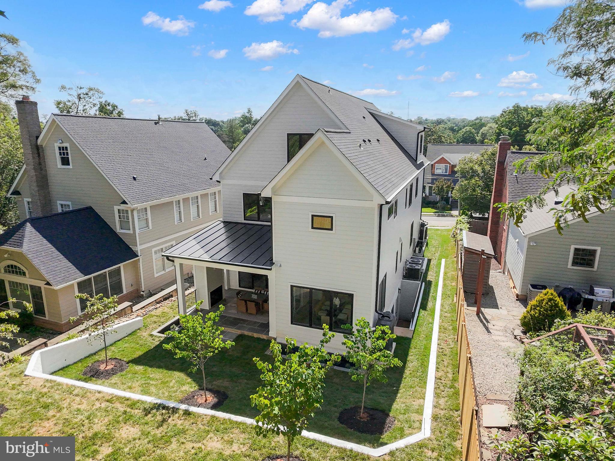 CHERRYDALE - Residential