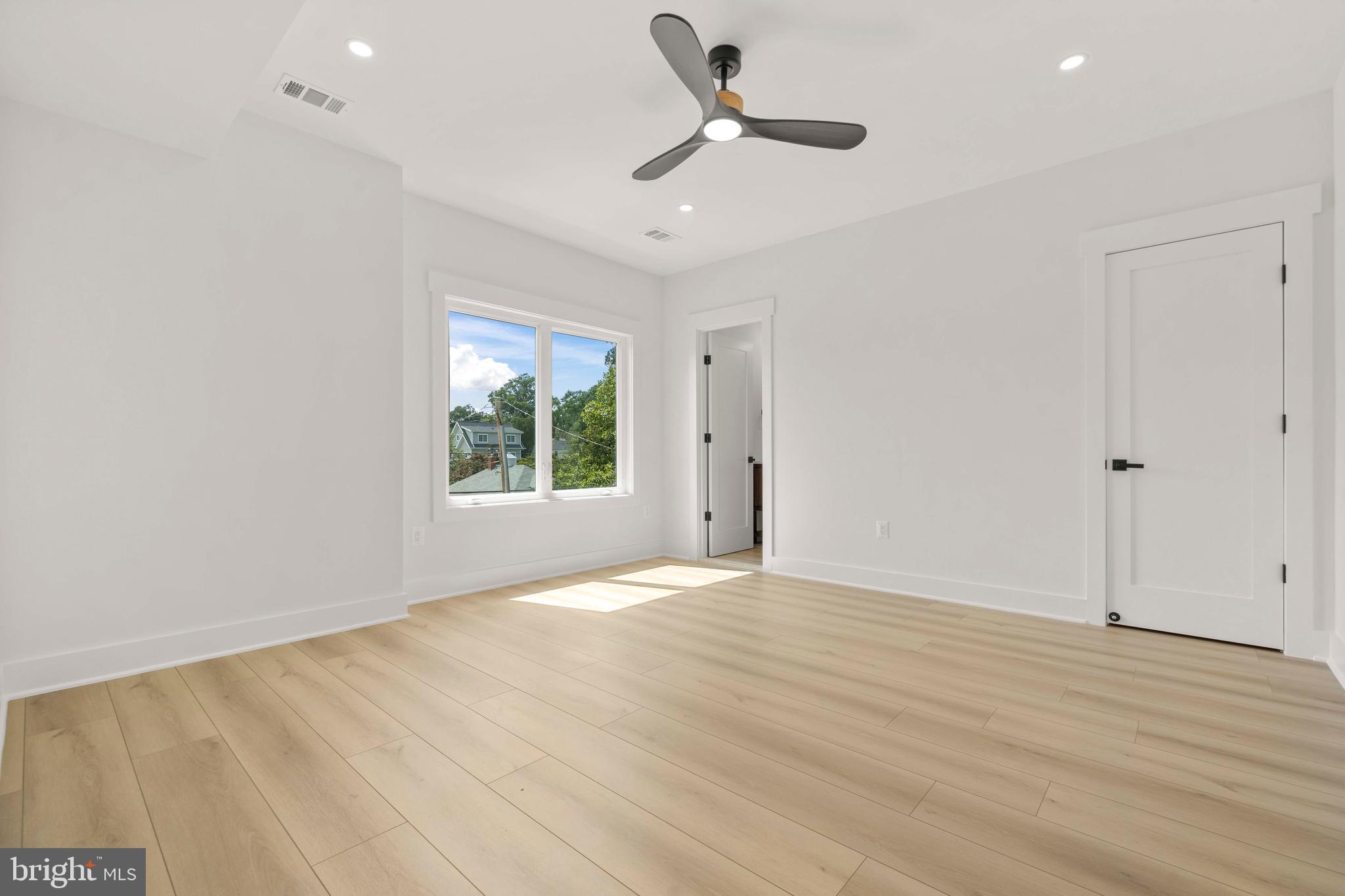 CHERRYDALE - Residential