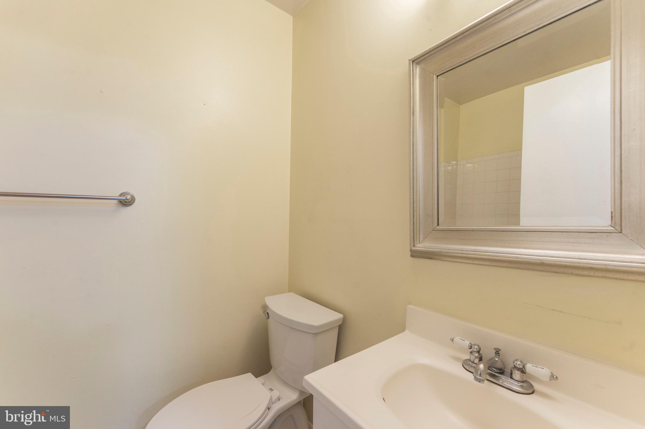 TOWNE CREST - Residential