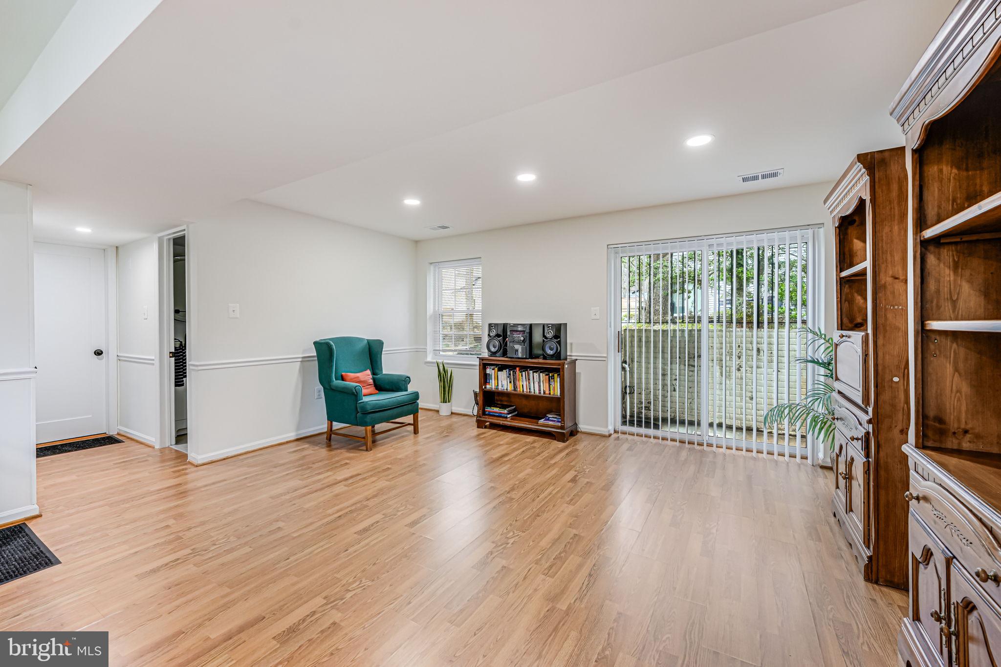 BURKE CENTRE CONSERVANCY - Residential