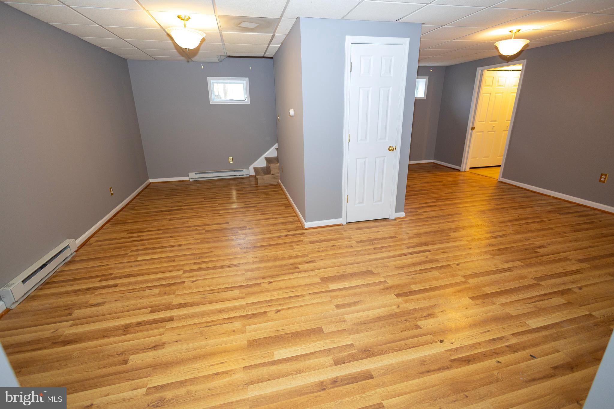 CEDAR LAWN - Residential