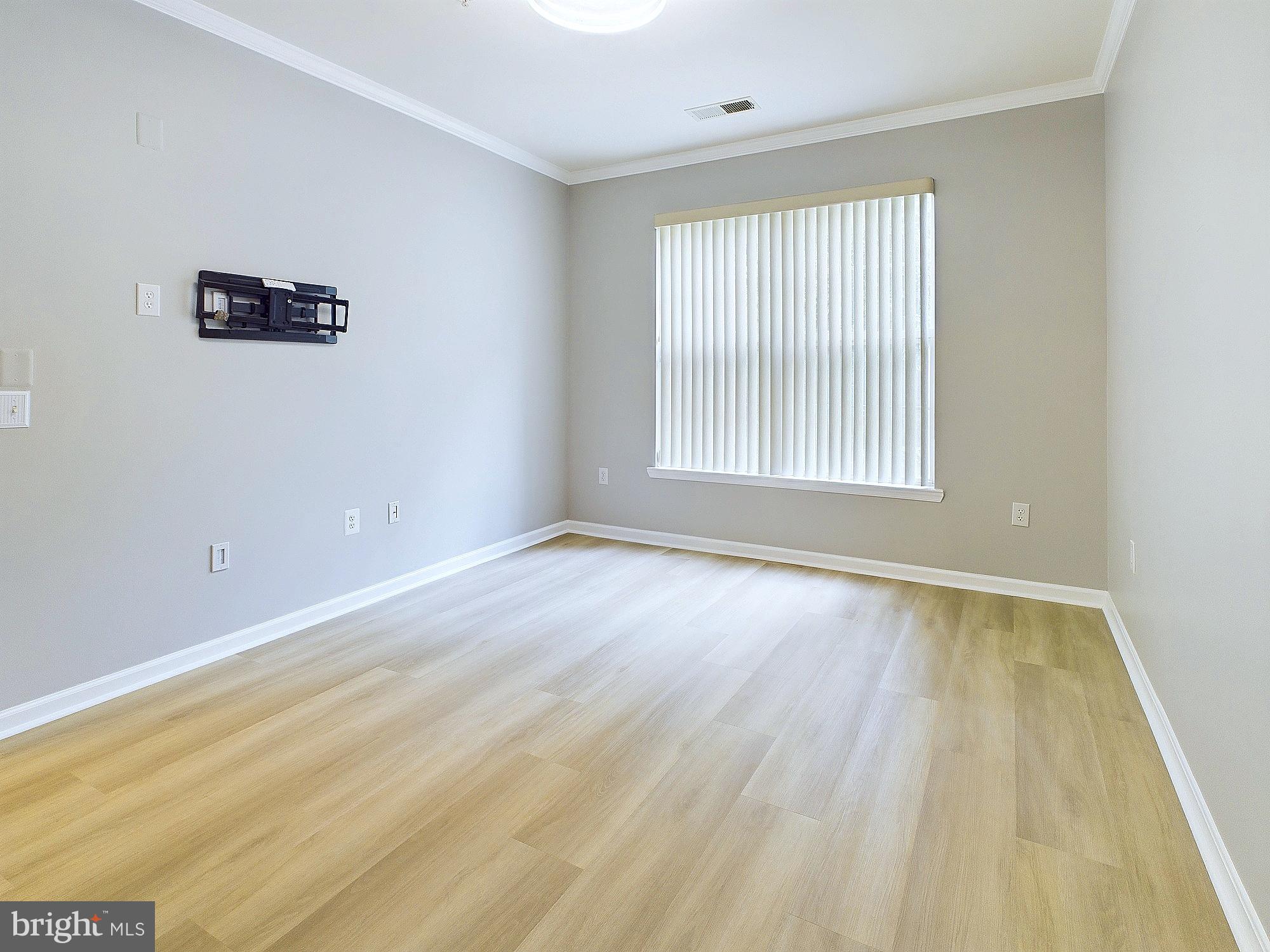 BOWIE TOWERS - Residential