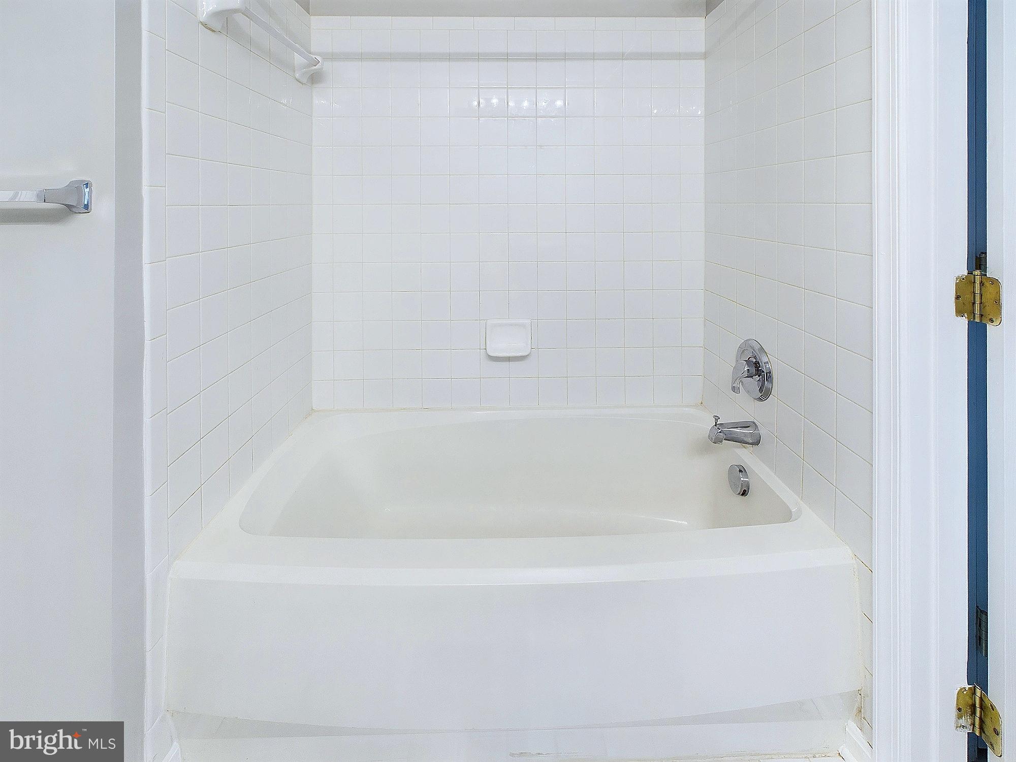 BOWIE TOWERS - Residential