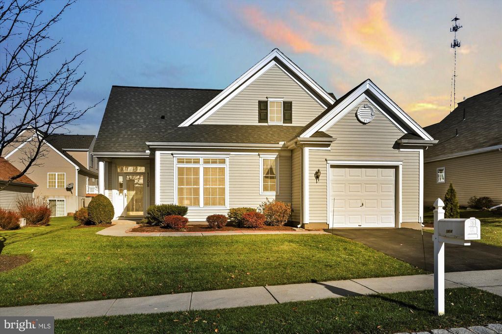 Photo of 1808 CONEWAGO LN, LANCASTER, PA 17601 (MLS # PALA2028504)