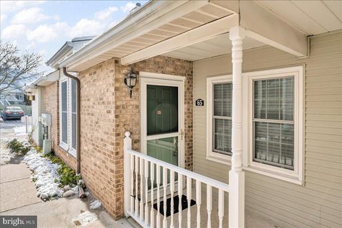 65 STANDIFORD COURT WILMINGTON DE 19804