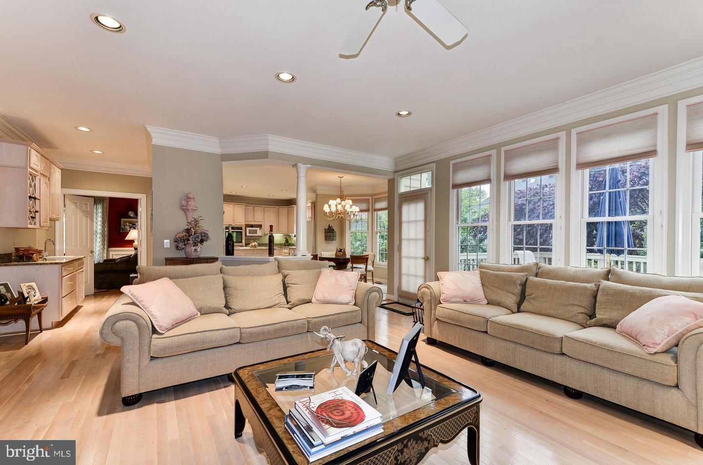 GROSVENOR WOODS - Residential Lease