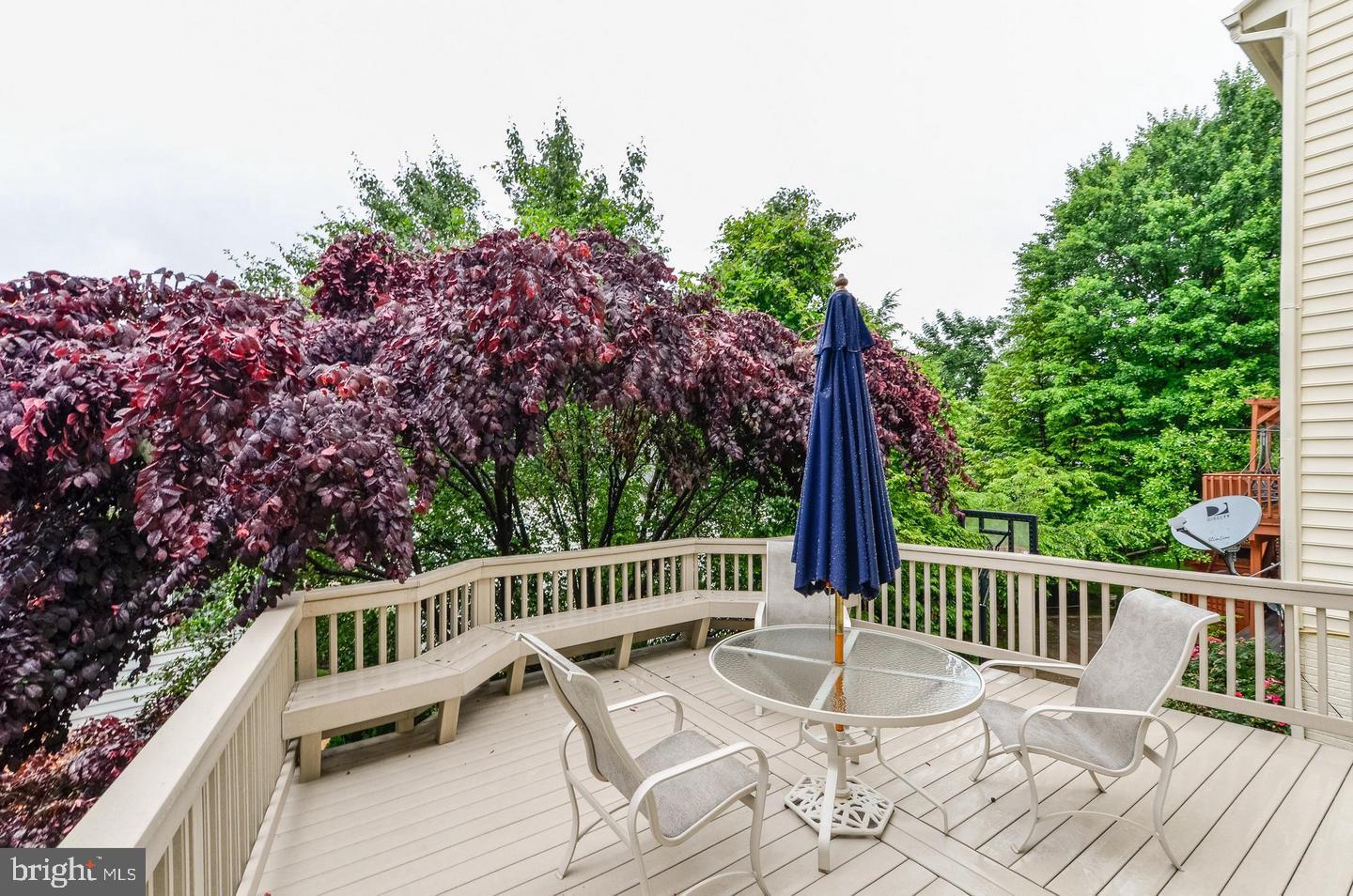 GROSVENOR WOODS - Residential Lease