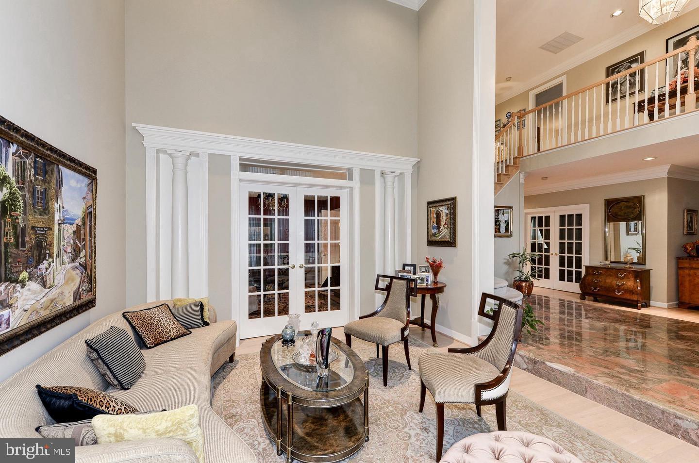 GROSVENOR WOODS - Residential Lease