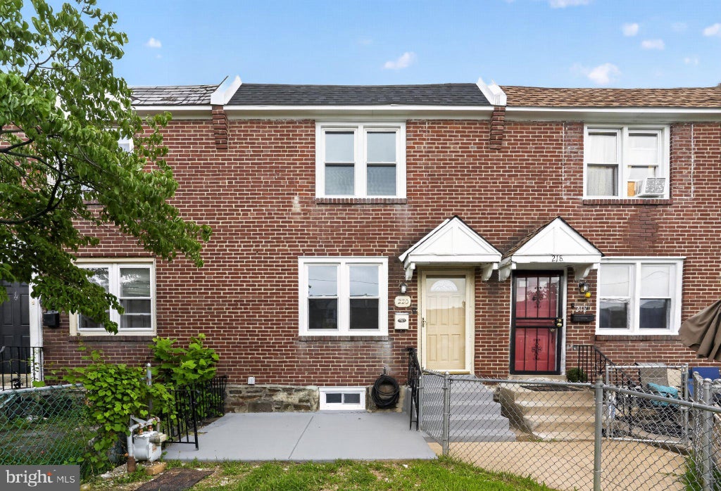 Photo of 220 Weymouth Road, DARBY, PA 19023 (MLS # PADE2126320)